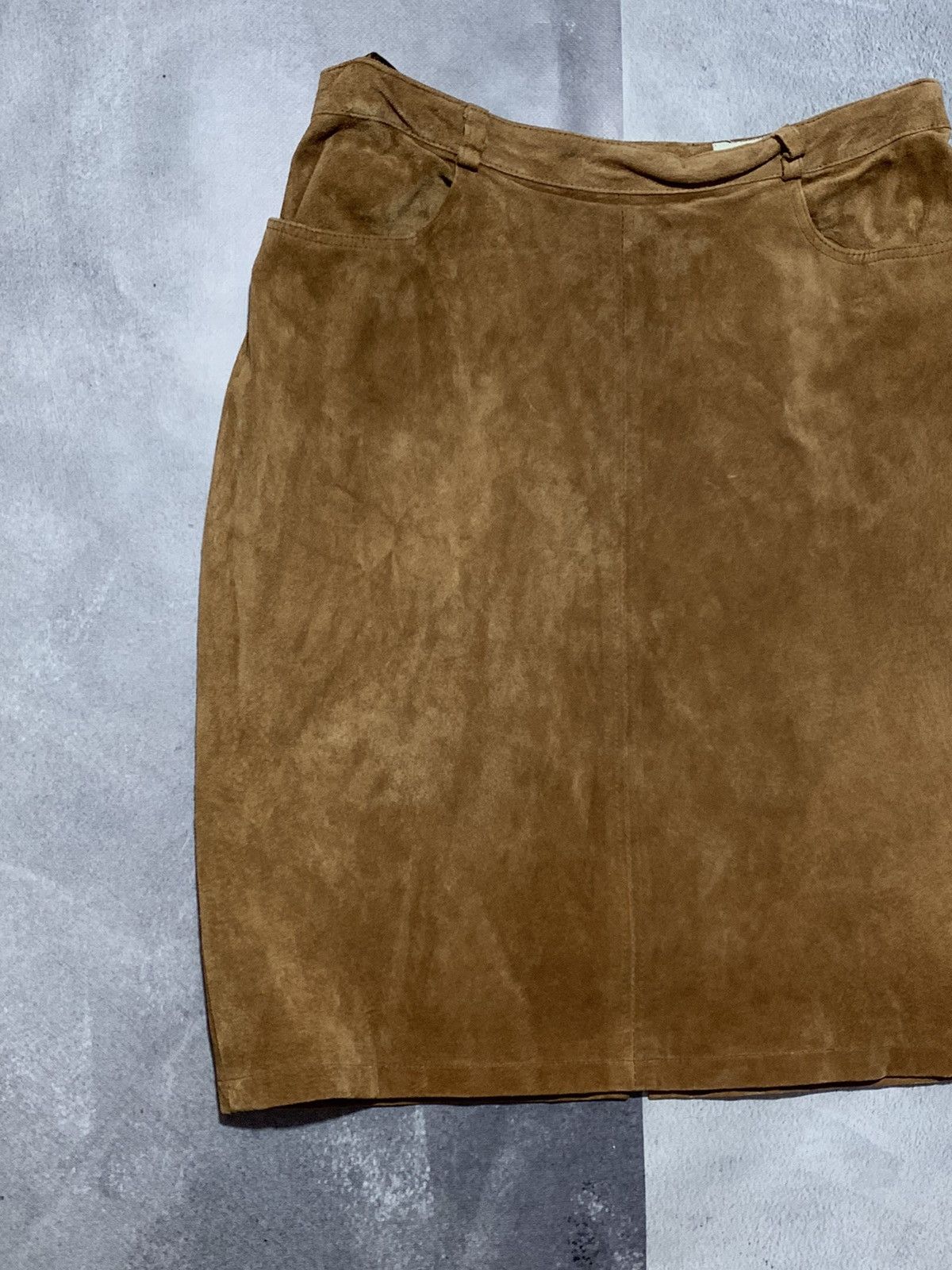 Leather × Vintage Vintage 70s Leather suede midi skirt retro size 34 Size 34" / US 12 / IT 48 - 6 Thumbnail