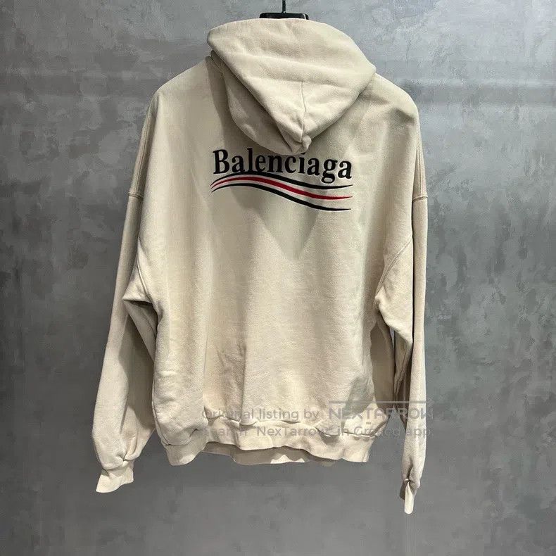 Balenciaga Balenciaga Logo letter printed hooded sweater Size US S / EU 44-46 / 1 - 4 Thumbnail