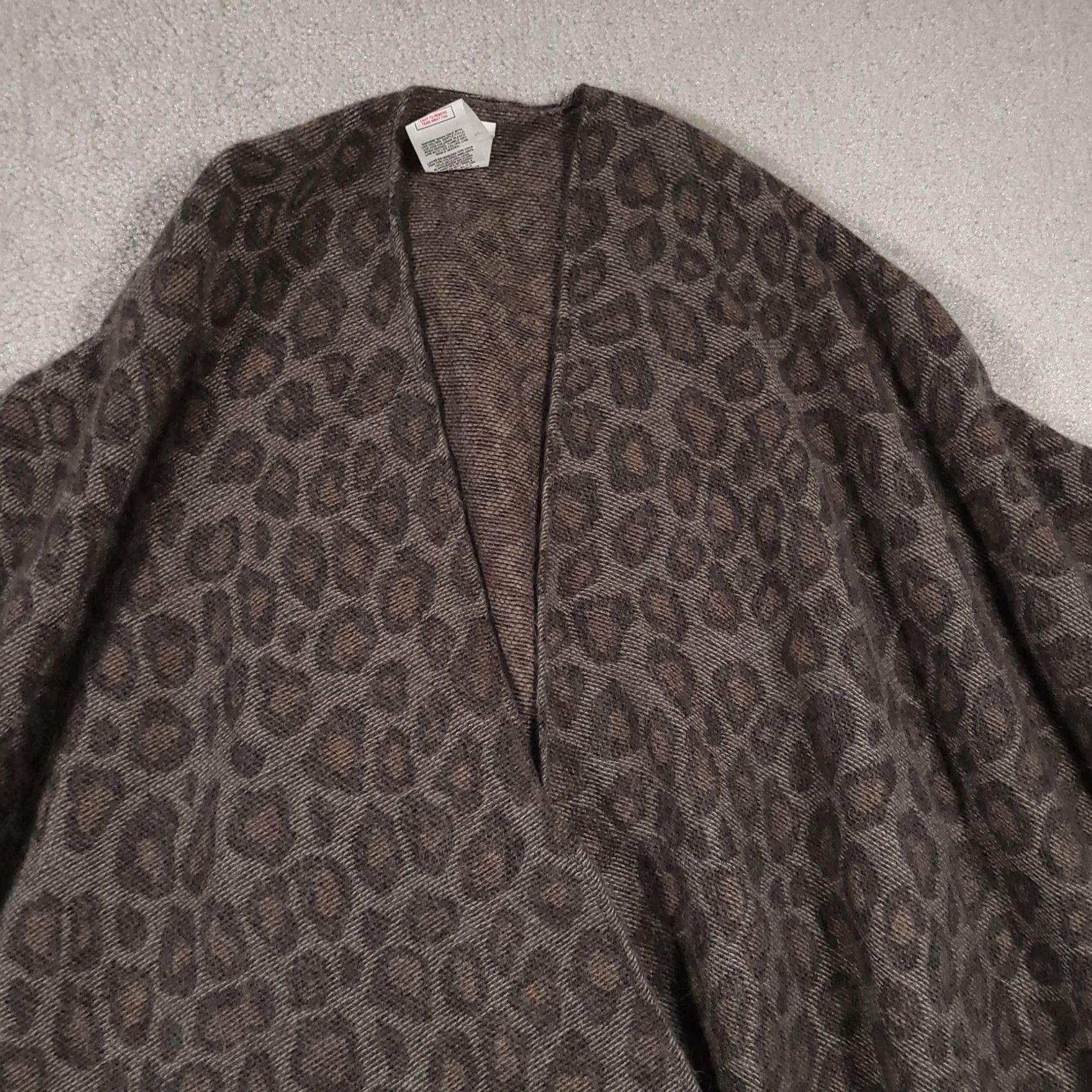 Vintage Woolrich Shawl Poncho Womens One Size Brown Leopard Animal Print Fringe Wrap Size ONE SIZE - 3 Thumbnail