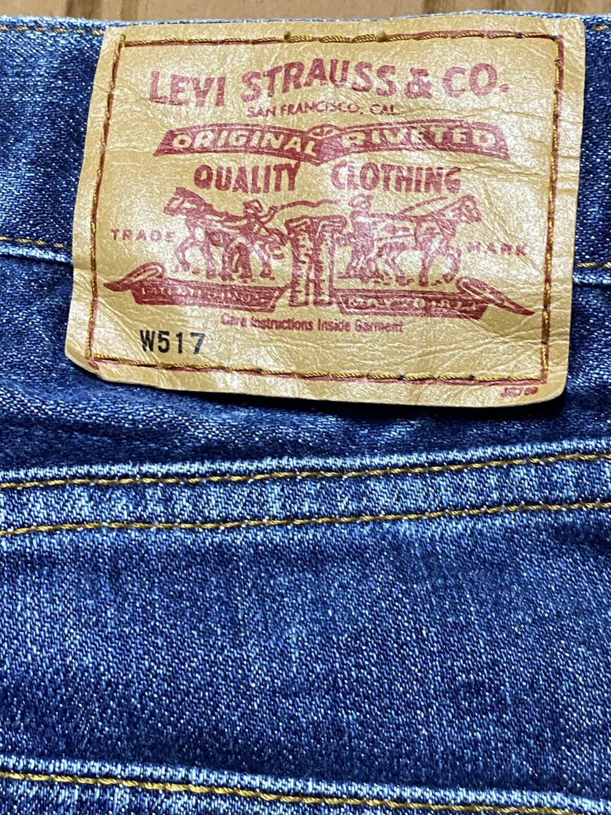 Levi's Vintage Clothing Vintage Levis 517 90’s Japan Blue Wash Flare Jeans Size US 28 / EU 44 - 11 Thumbnail