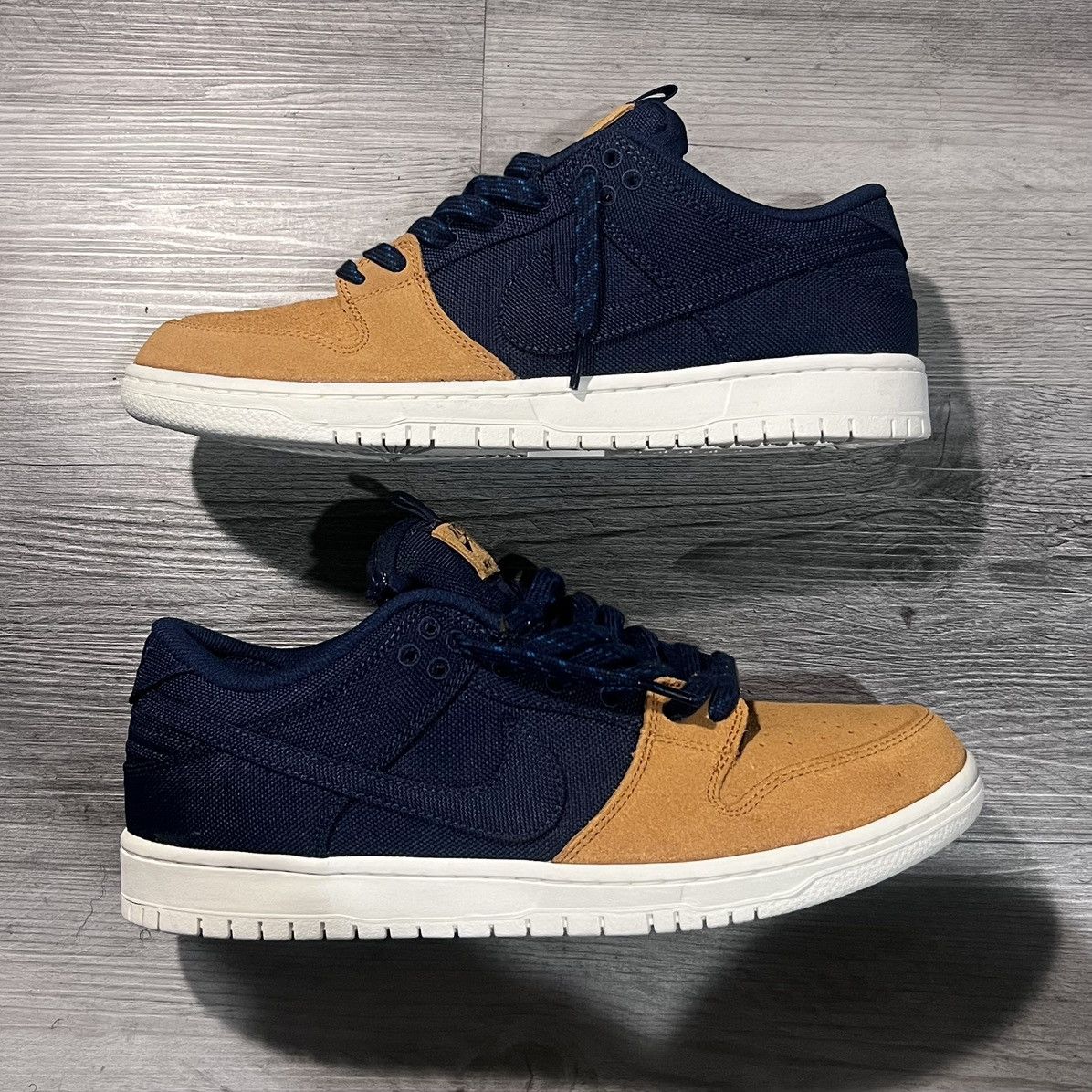 Nike Nike SB Dunk Low ‘Navy Desert Ochre’ Size US 10 / EU 43 - 1 Thumbnail