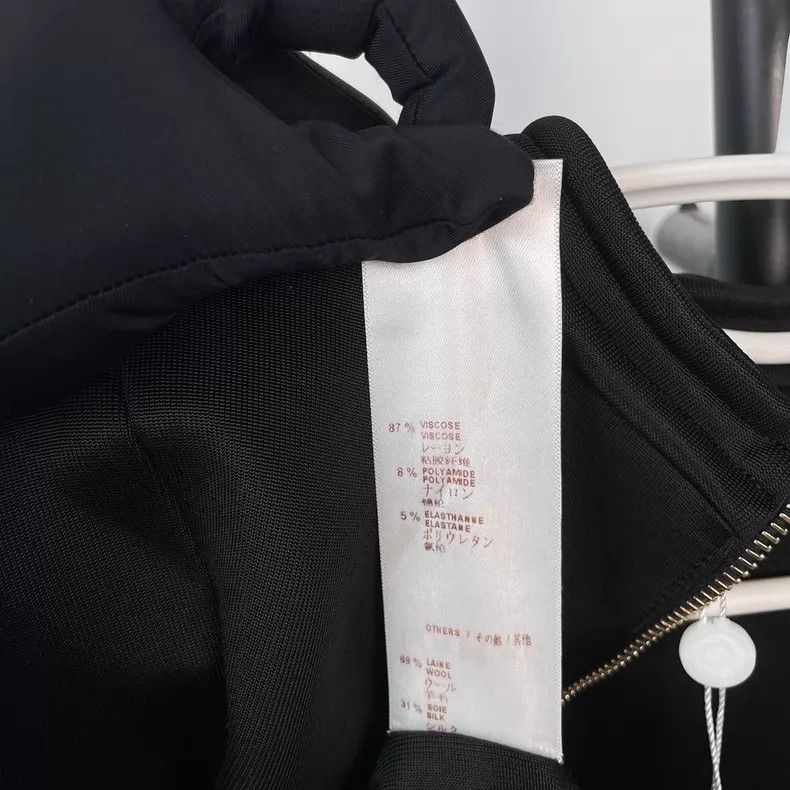 Louis Vuitton Louis Vuitton Black Back Zip Short Sleeve Dress Size XS / US 0-2 / IT 36-38 - 8 Thumbnail