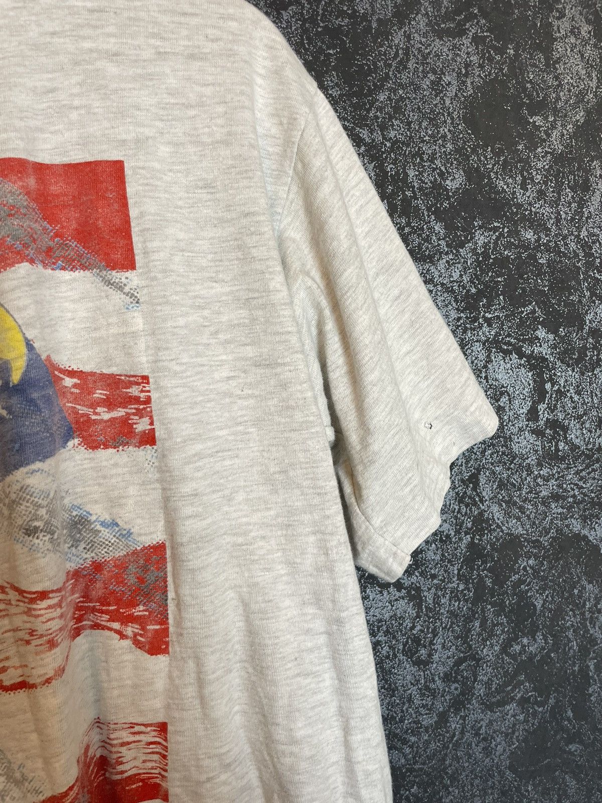Vintage Vintage 1990s eagle 🦅 American Flag Graphic Tee Size US XL / EU 56 / 4 - 5 Thumbnail