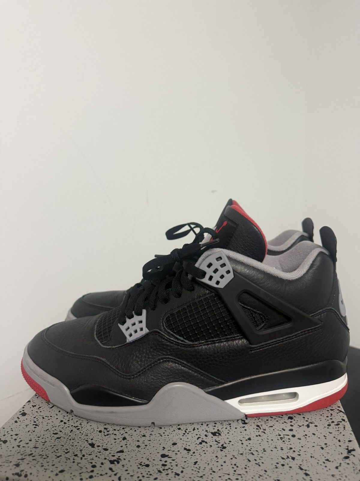 Jordan Brand Jordan Air Jordan 4 Retro Bred Reimagined Black/Fire Red Size US 12.5 / EU 45-46 - 9 Thumbnail