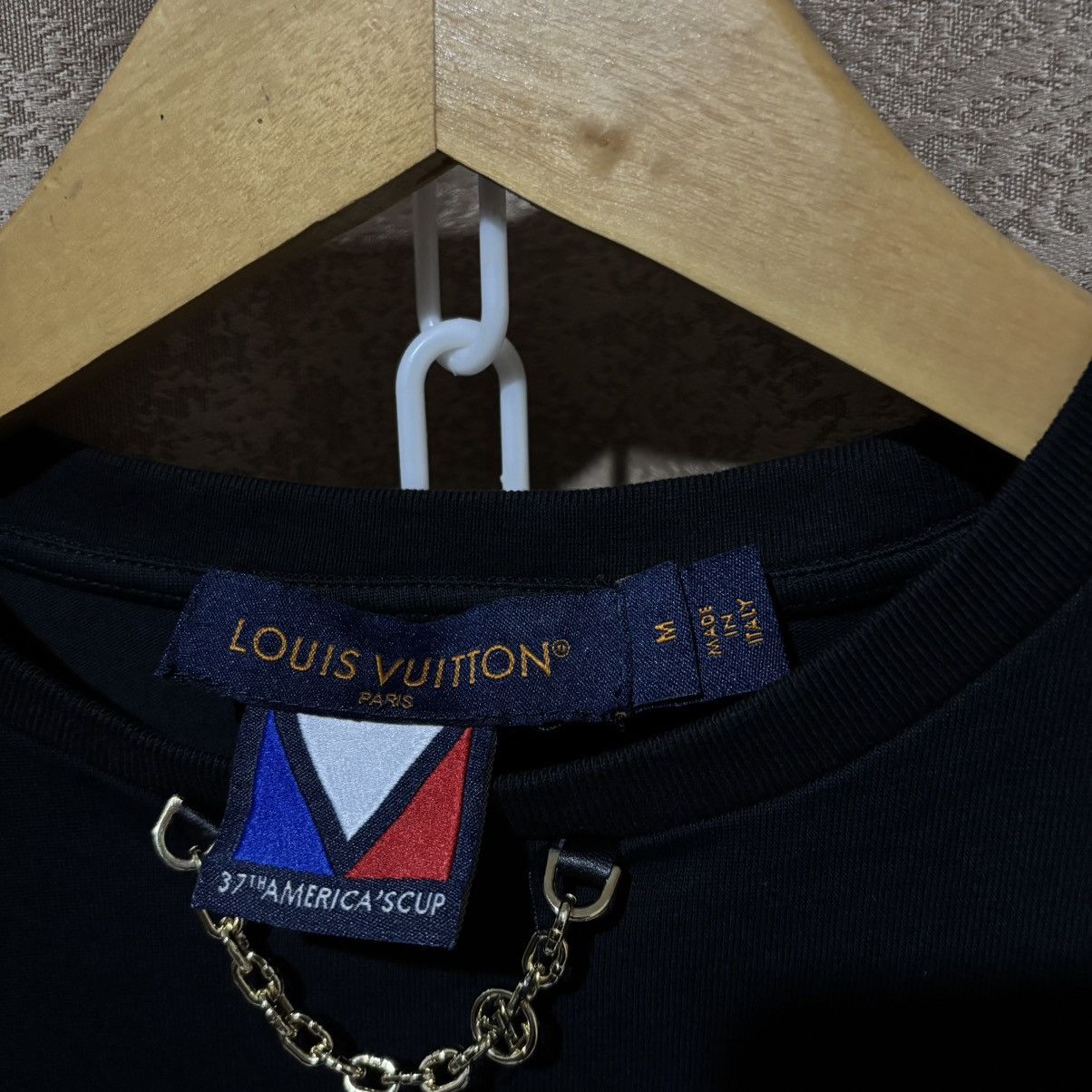 Louis Vuitton Louis Vuitton Monogram Pocket T-Shirt Size M / US 6-8 / IT 42-44 - 4 Thumbnail