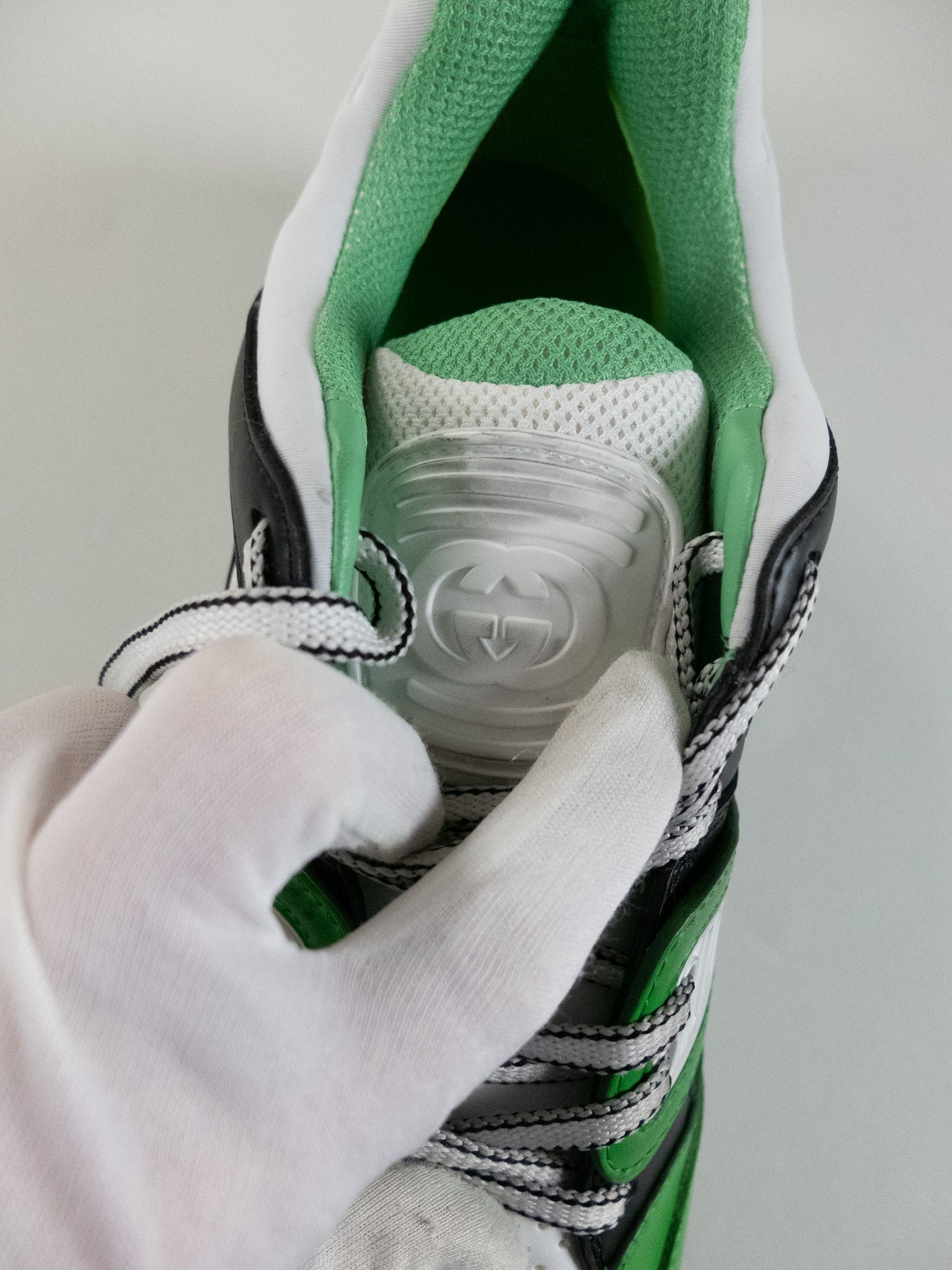 Gucci GUCCI Basket Green Demetra white green low top sneakers 9 Size US 9 / EU 42 - 11 Thumbnail