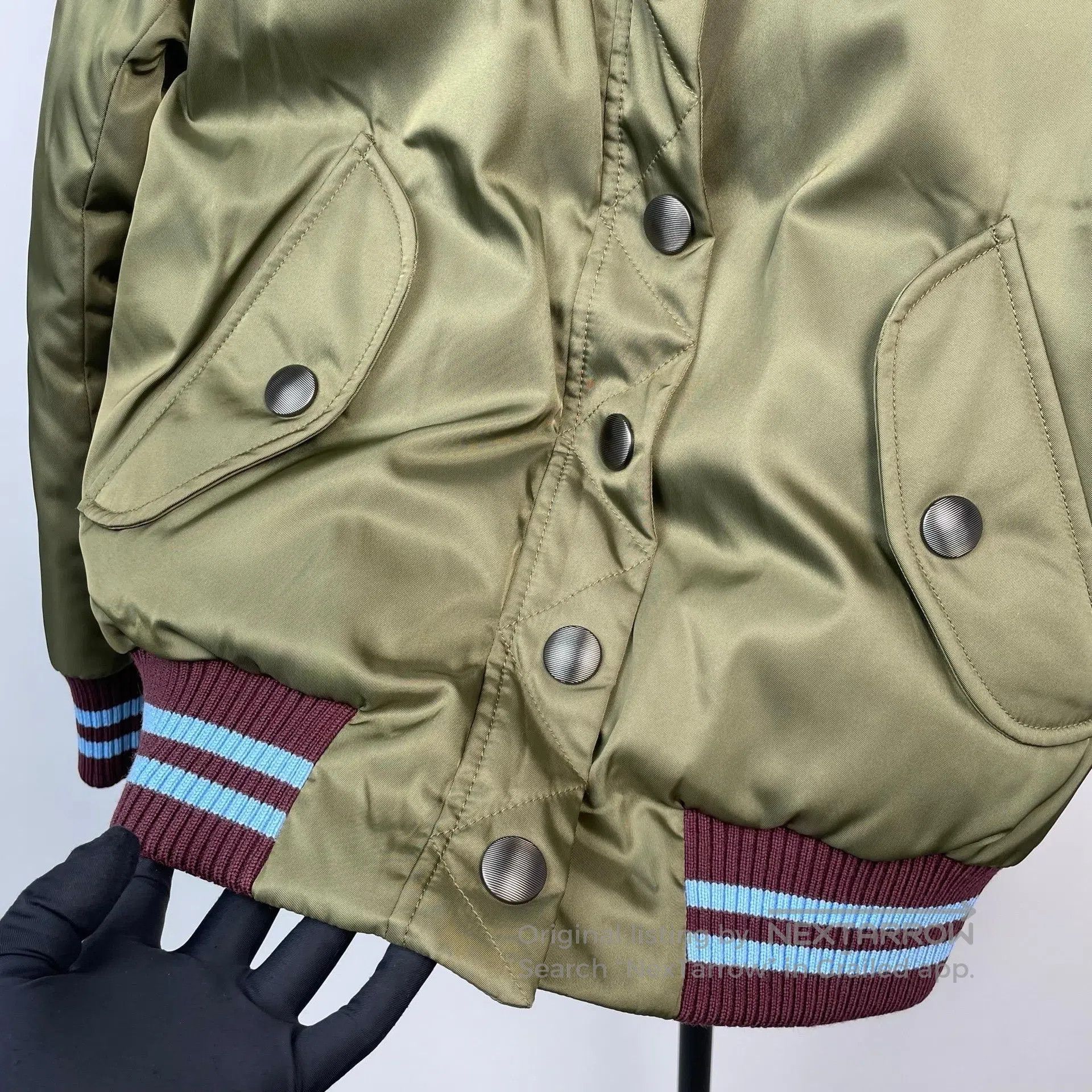 Miu Miu Miu Miu Military green badge down jacket with fur collar a Size XS / US 0-2 / IT 36-38 - 4 Thumbnail