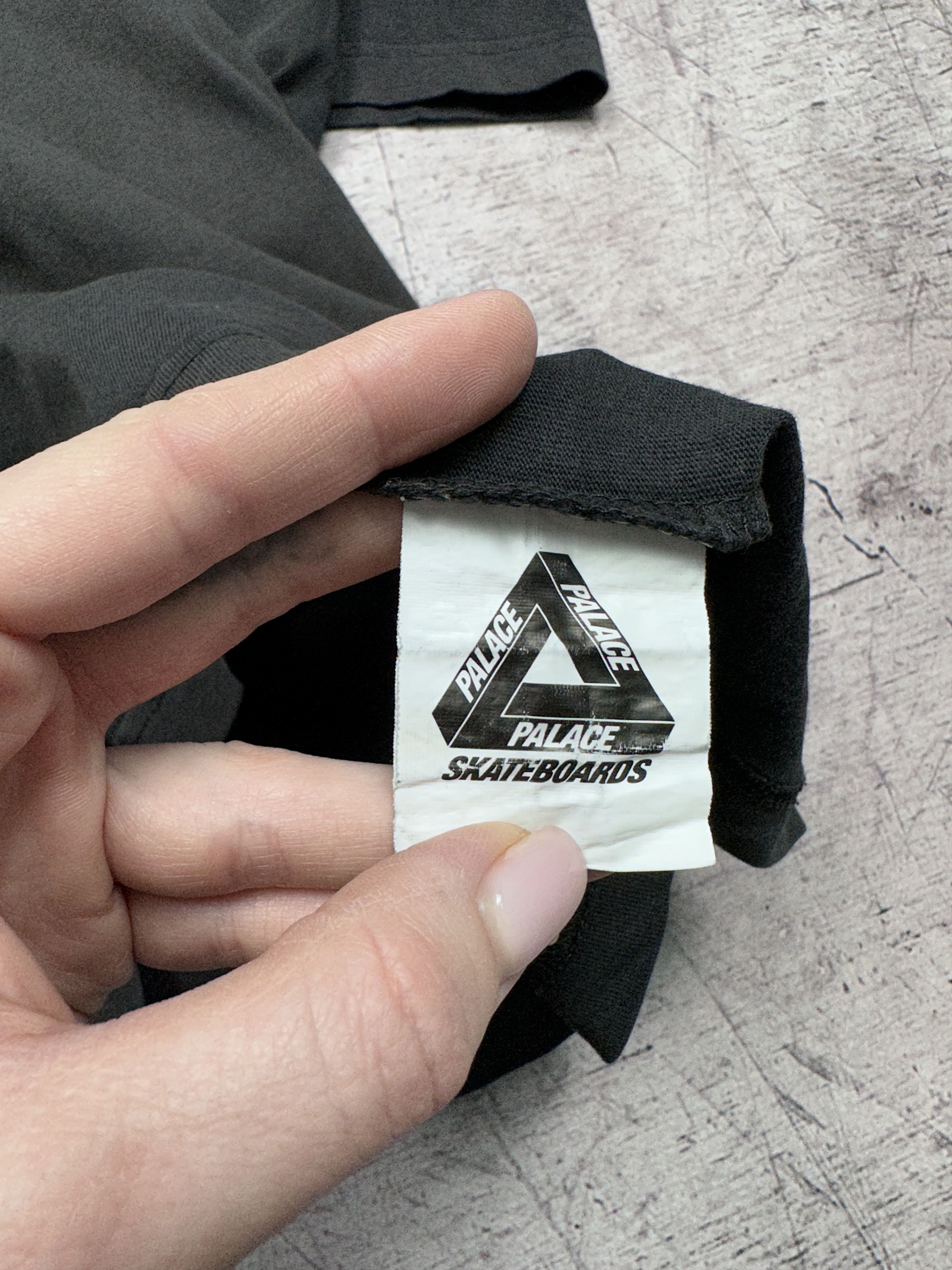 Palace × Vintage Palace Skateboarding Distressed Mens T-Shirt Size US M / EU 48-50 / 2 - 7 Thumbnail