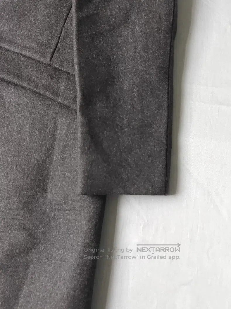 Valentino Valentino Wool double-breasted coat coat Size S / US 4 / IT 40 - 8 Thumbnail