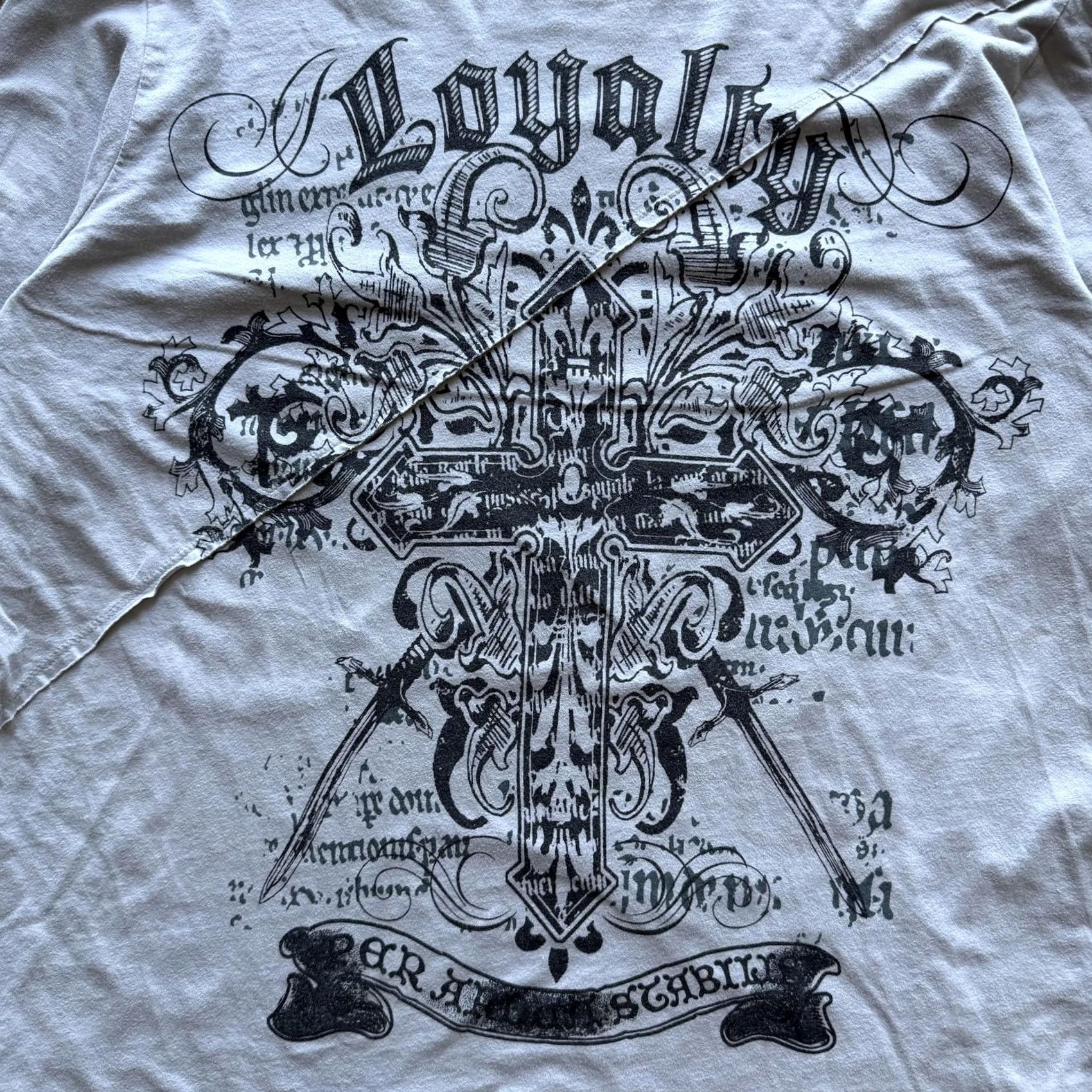 Vintage Y2K Gothic Grunge Shirt XL Gray Loyalty Cross Graphic Thermal Long Sleeve Shirt Size US XL / EU 56 / 4 - 4 Thumbnail