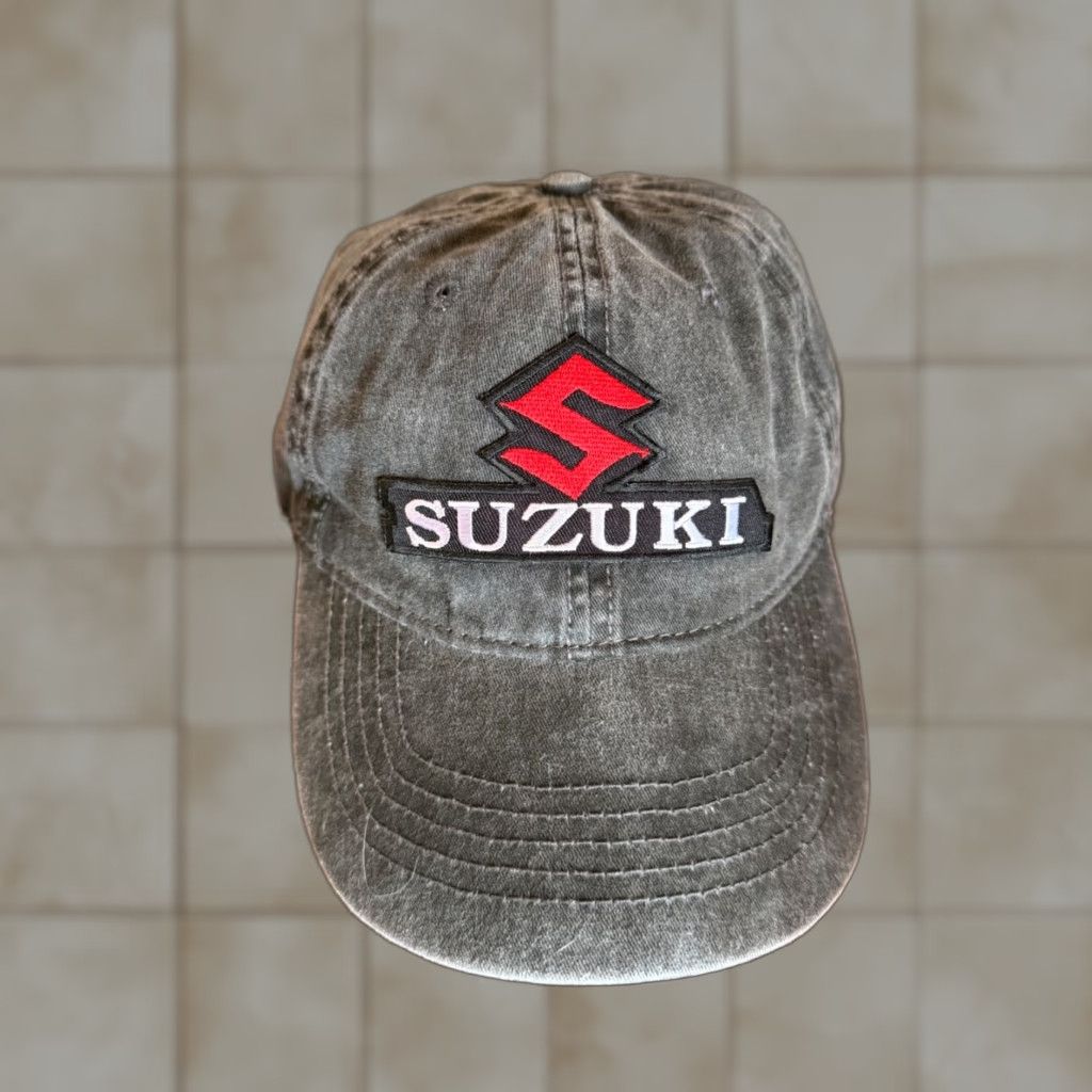 Vintage VINTAGE Suzuki Hat Strapback Black Rare Patch Motorcycle Cap Adjustable Mens Trucker USA December 1990s Size ONE SIZE - 1 Thumbnail