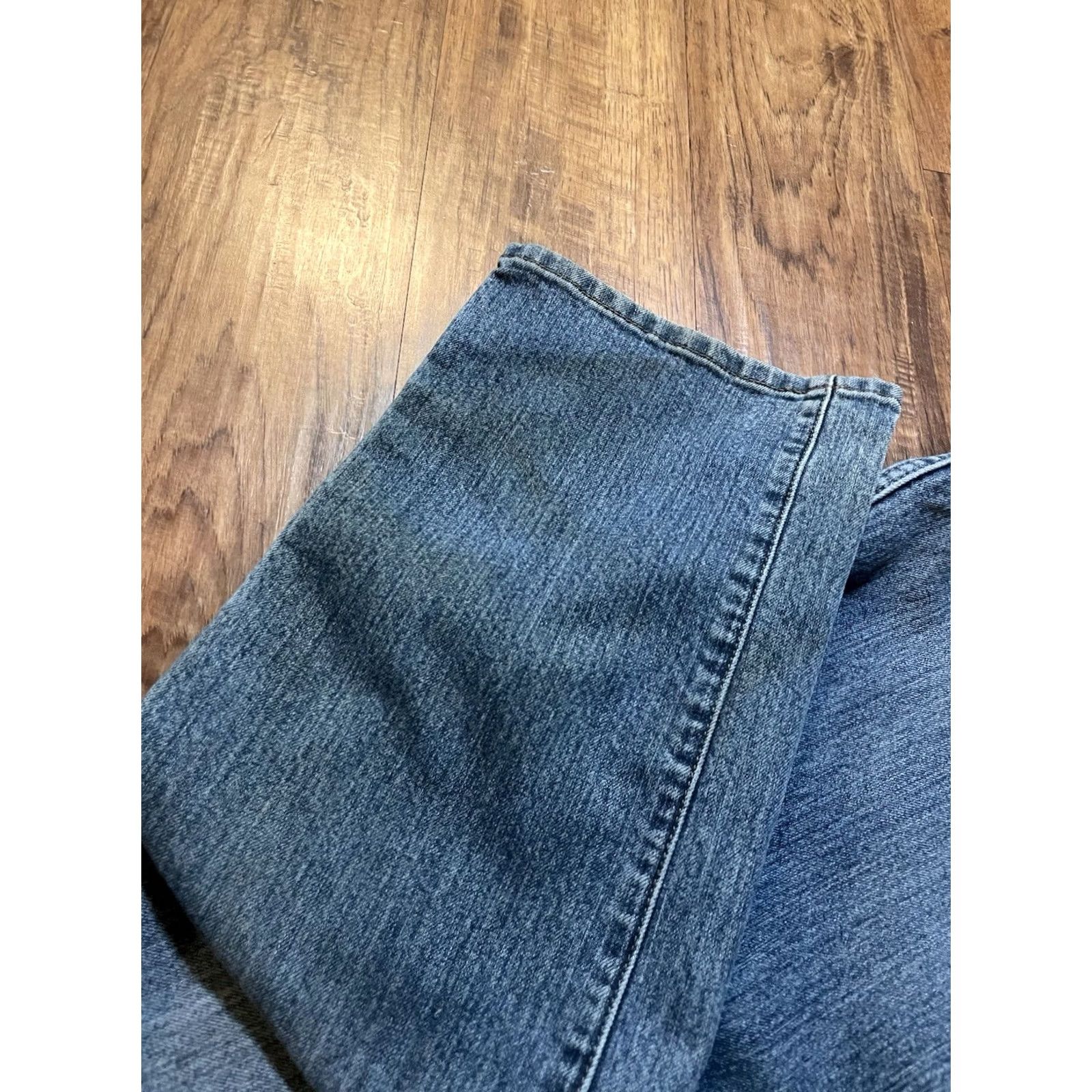Ariat Ariat Jeans M3 33x32 Mens Straight Lightweight Denim 5-Pocket Blue Cotton Relaxed Cowboy Vintage: No Size US 33 - 5 Thumbnail