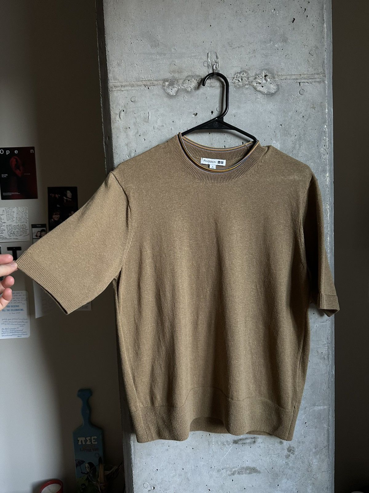 JW Anderson × Uniqlo JW Anderson x Uniqlo Knit T-shirt with Collar Detail Size US S / EU 44-46 / 1 - 2 Thumbnail