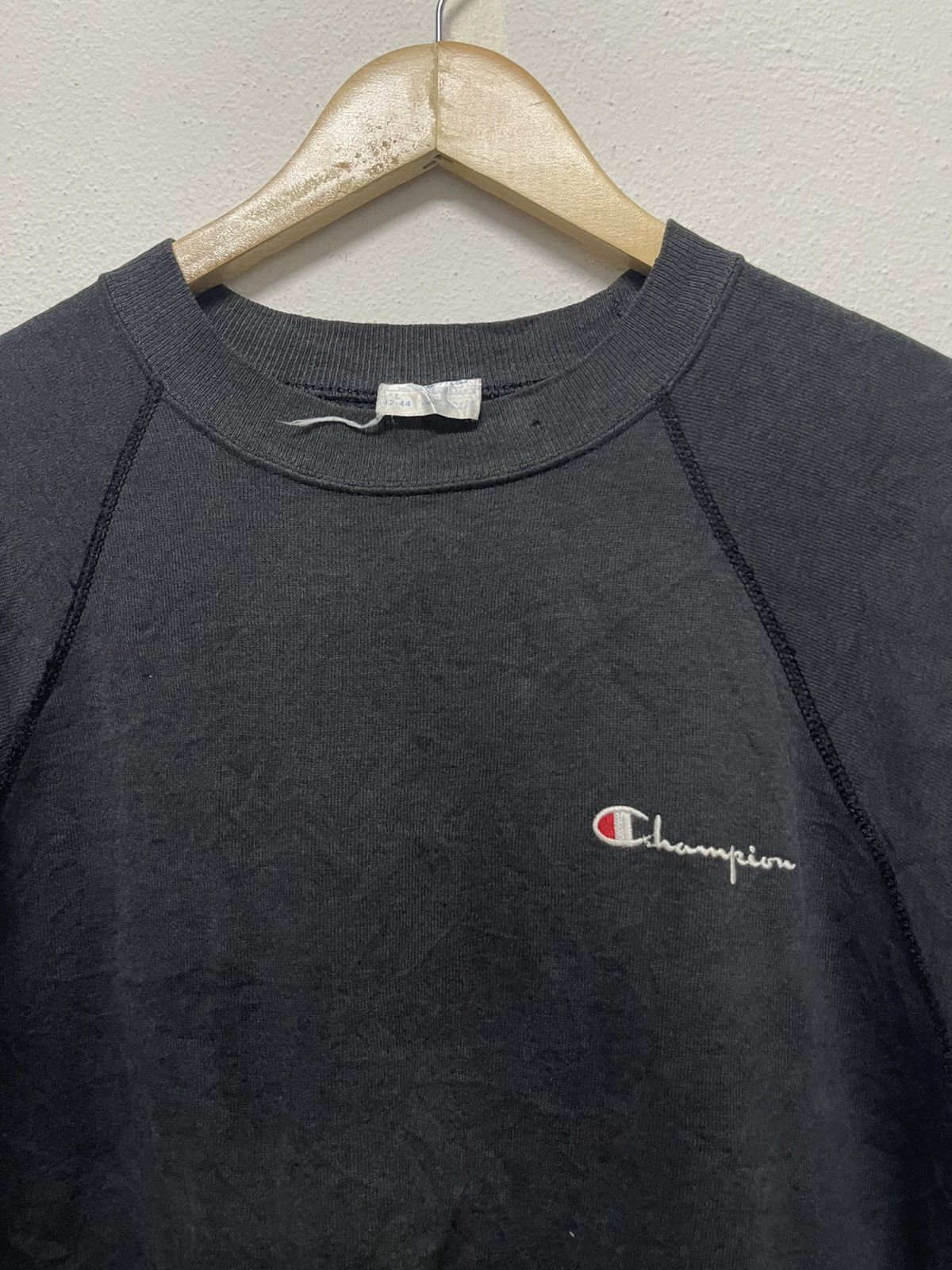 Champion × Vintage 80s -90s CHAMPION DISTRESSED SWEATSHIRT HANES TAG Size US L / EU 52-54 / 3 - 7 Thumbnail