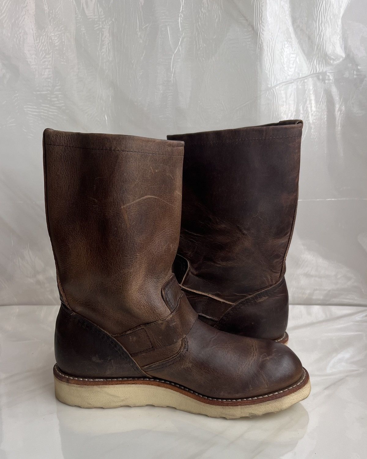 Red Wing Red wing #2975 Engineer Rough & Tough leather boot Size 5 D Size US 5 / EU 37 - 6 Thumbnail