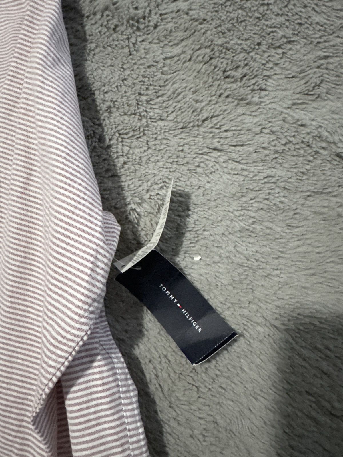 Tommy Hilfiger Tommy Hilfiger Striped Shirt Size US L / EU 52-54 / 3 - 3 Thumbnail