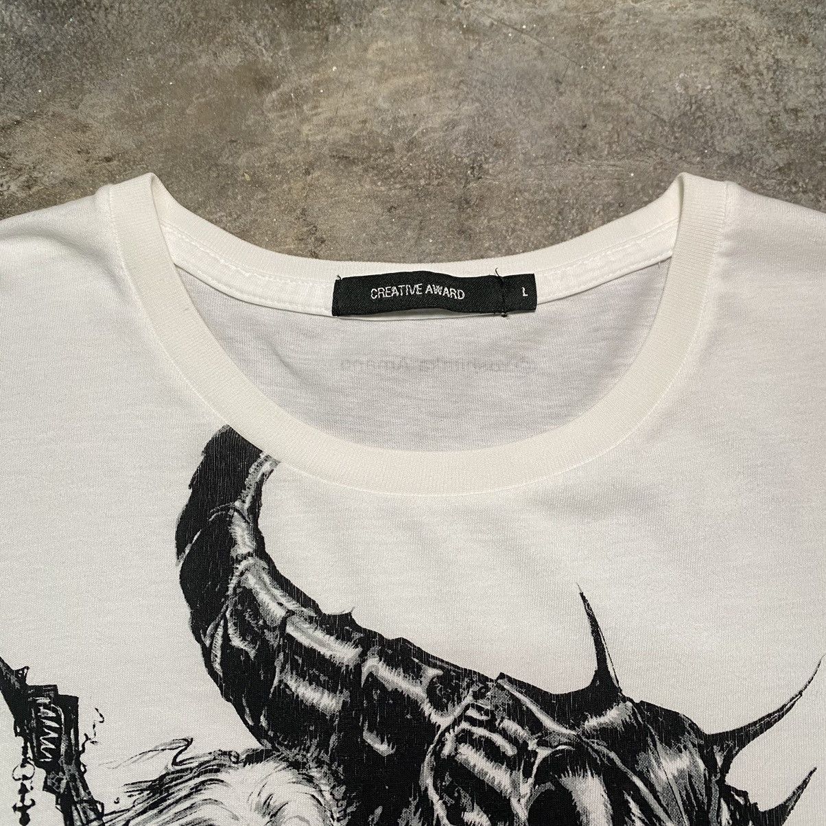 Anime YOSHITAKA AMANO FINAL FANTASY CREATIVE AWARD T SHIRT Size US L / EU 52-54 / 3 - 2 Thumbnail