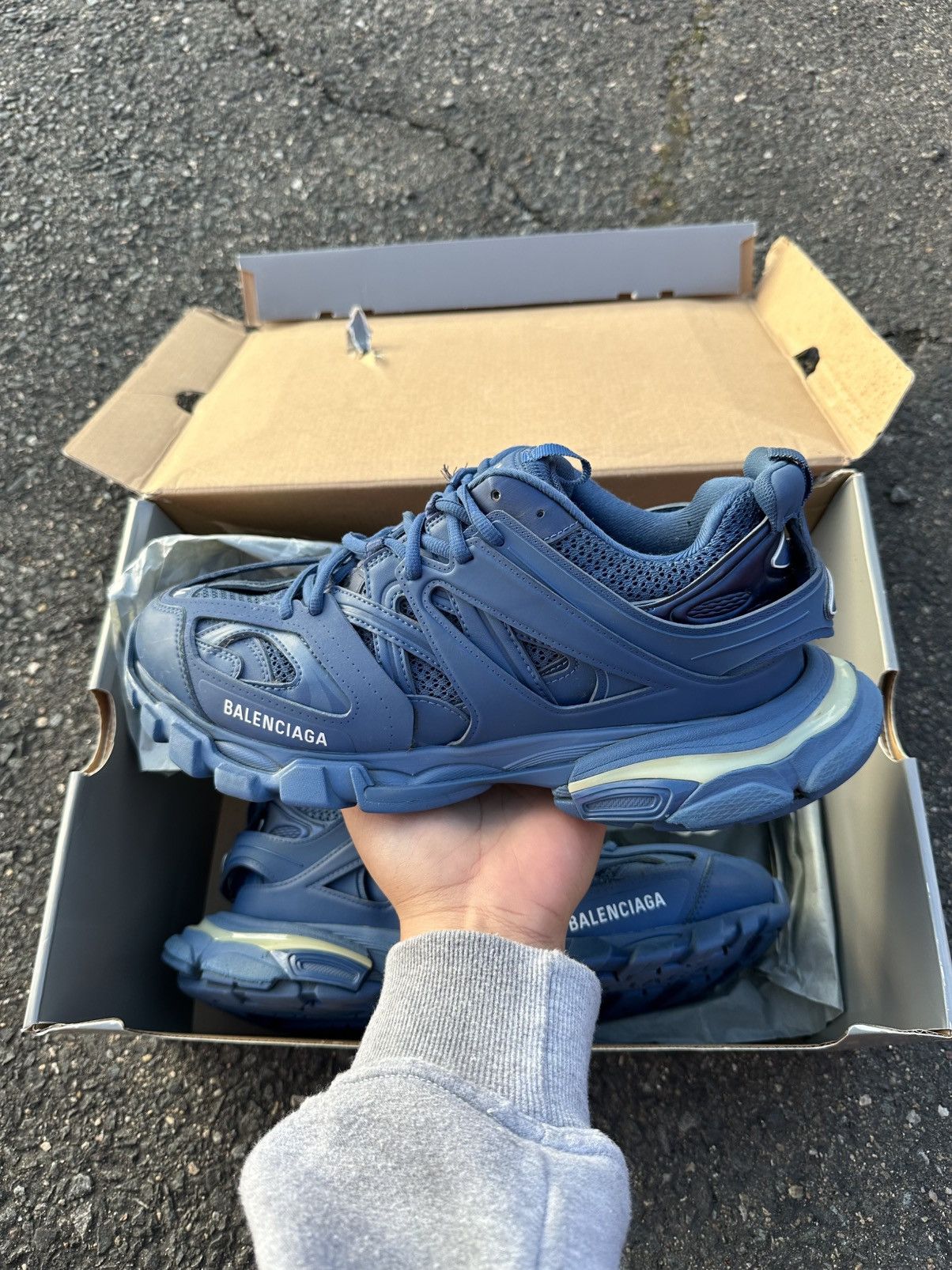 Balenciaga Balenciaga LED Marina Blue Size US 11 / EU 44 - 7 Thumbnail