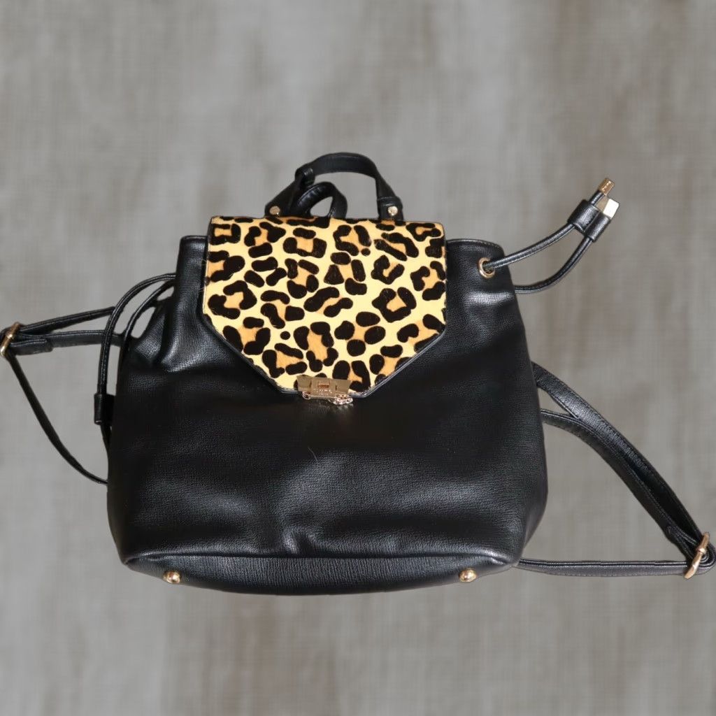 Vintage VINTAGE Dune London Leather Backpack Womens Medium Black Leopard Print Purse Accessories Size ONE SIZE - 1 Thumbnail