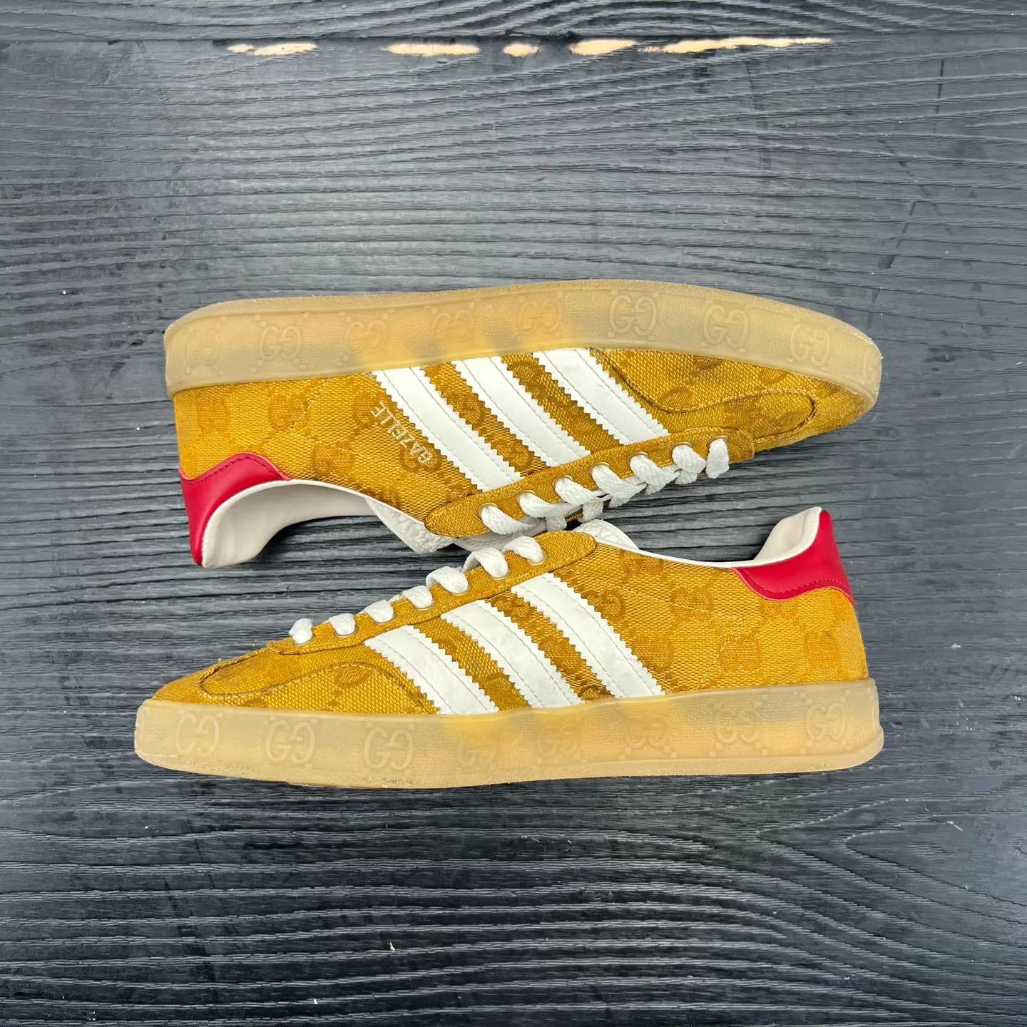 Gucci GUCCI x ADIDAS Screener Trainer Yellow EU 36.5 Size US 5.5 / IT 35.5 - 3 Thumbnail