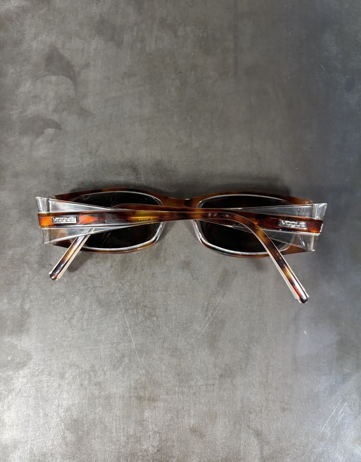 Vogue Vintage Vogue Sunglasses Y2K Petite Office Siren Bayonetta Size ONE SIZE - 8 Thumbnail