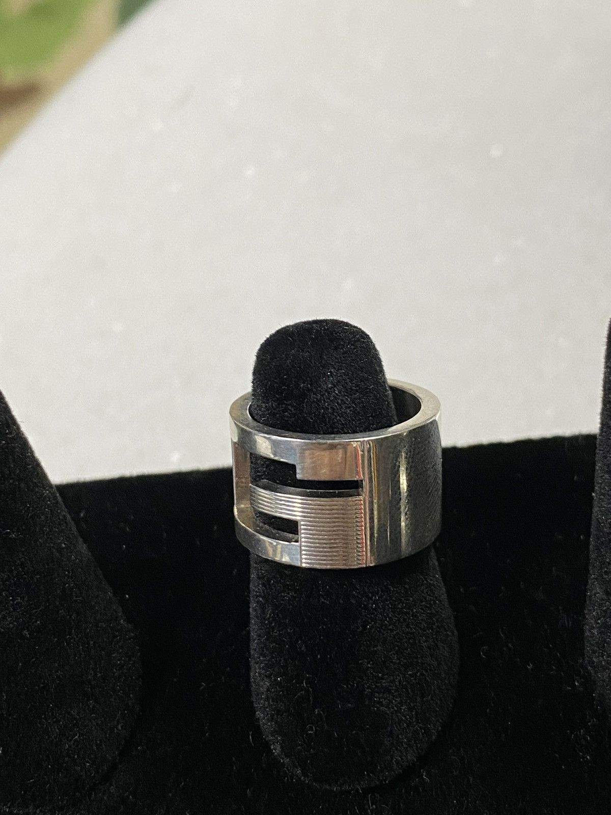 Gucci Gucci G Logo Silver Ring Sterling 925 Size 4.5 Us Size ONE SIZE - 2 Thumbnail