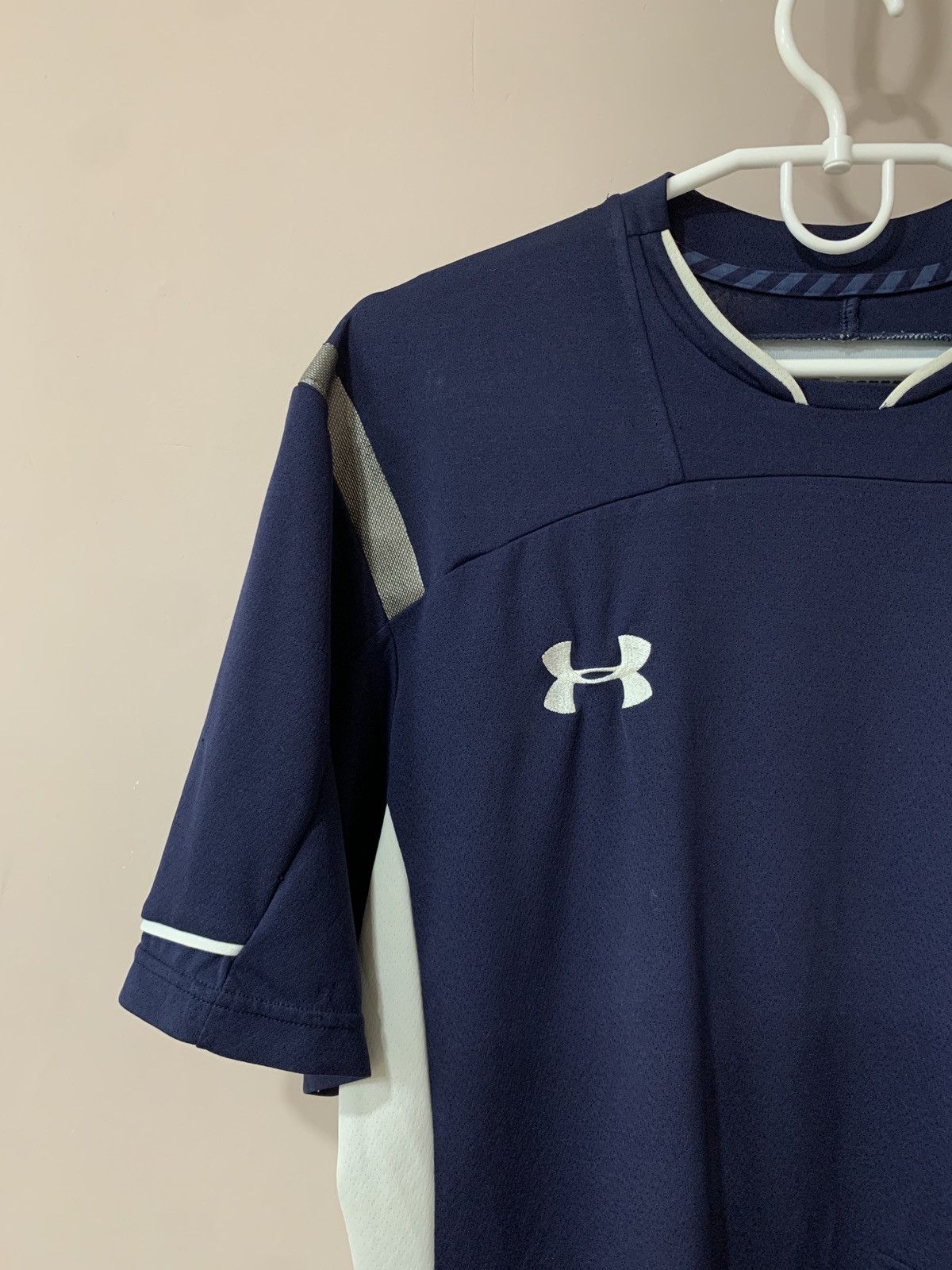 Under Armour Tottenham Hotspur 2012 2013 Training soccer jersey Shirt Size US M / EU 48-50 / 2 - 4 Thumbnail