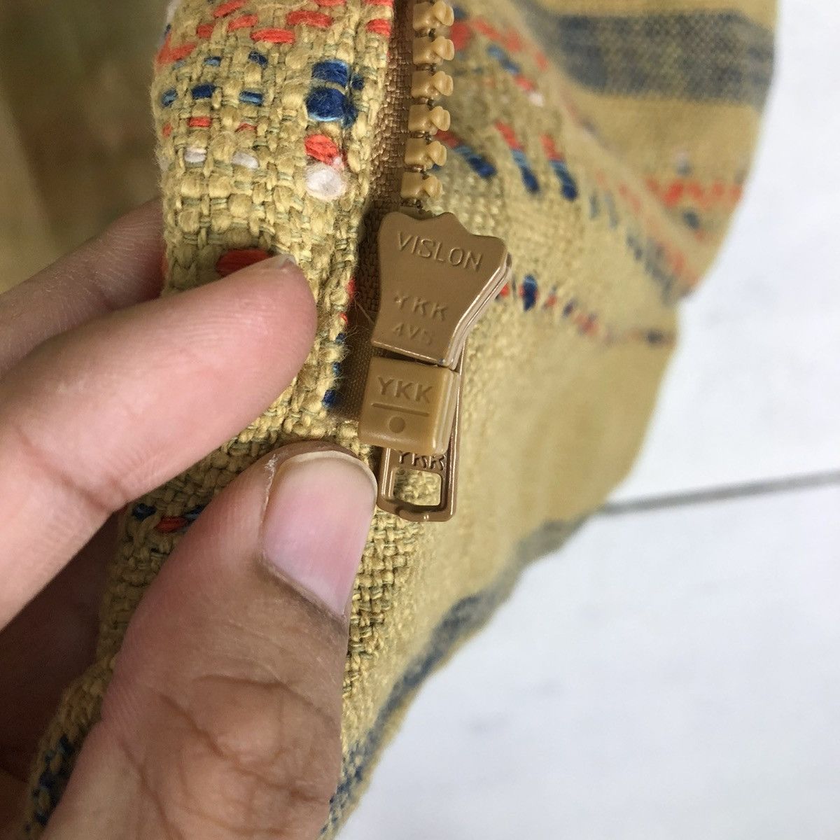 Japanese Brand 📌VINTAGE TANK TOP SLEEVELESS NAVAJO NATIVE DESIGN CHIMAYO Size US M / EU 48-50 / 2 - 17 Thumbnail