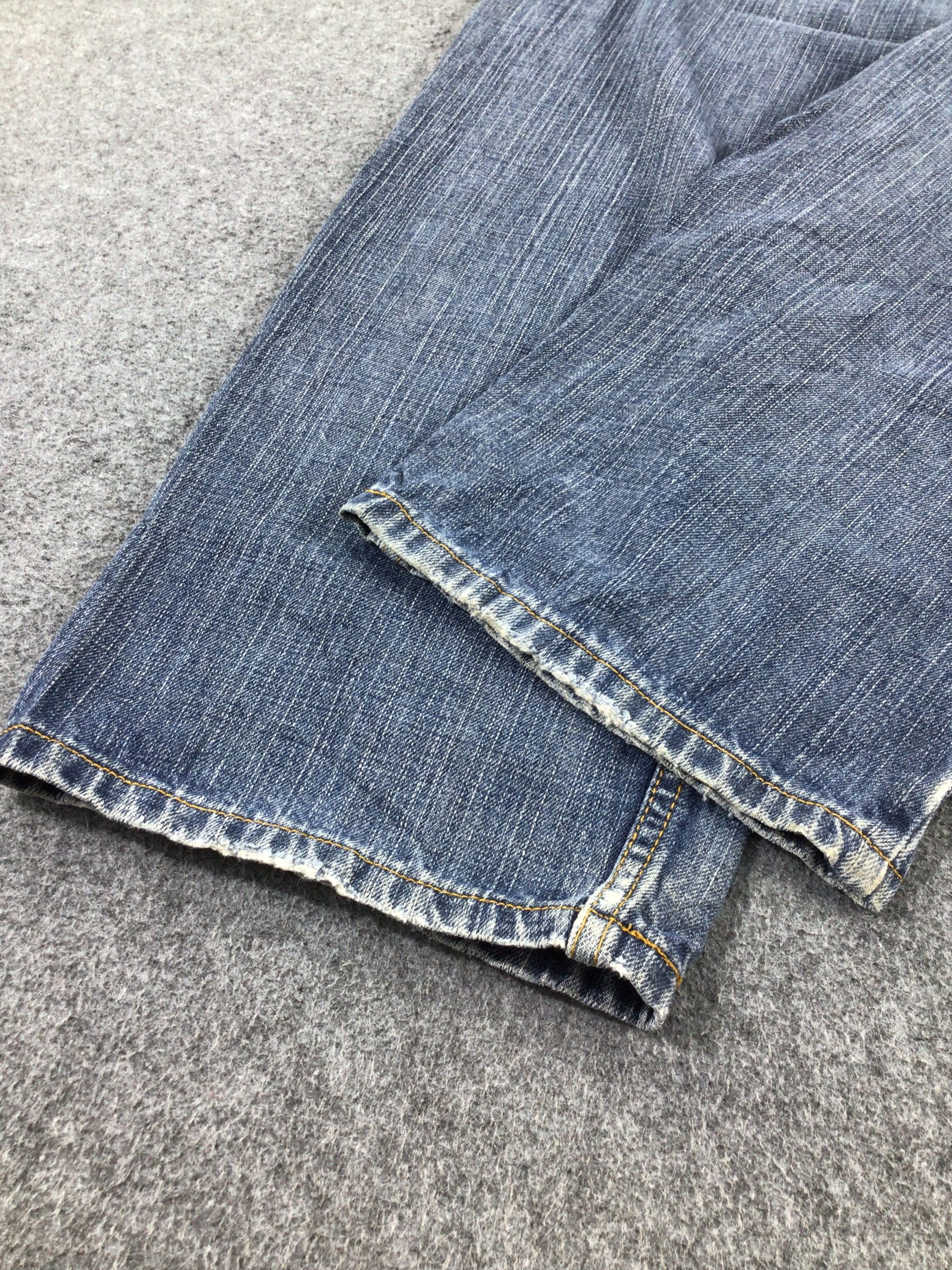 Levi's Vintage Levis 559 Jeans -J851 Size US 36 / EU 52 - 6 Thumbnail