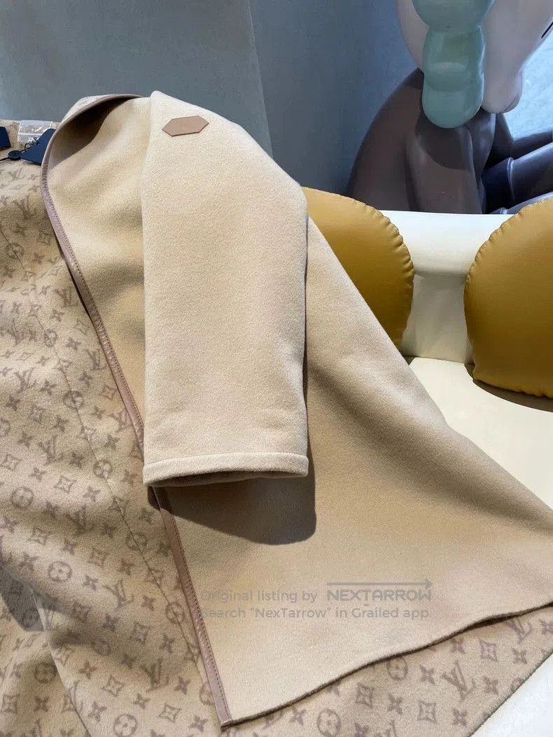 Louis Vuitton Louis Vuitton Monogram Camel Coat. Size US XL / EU 56 / 4 - 6 Thumbnail