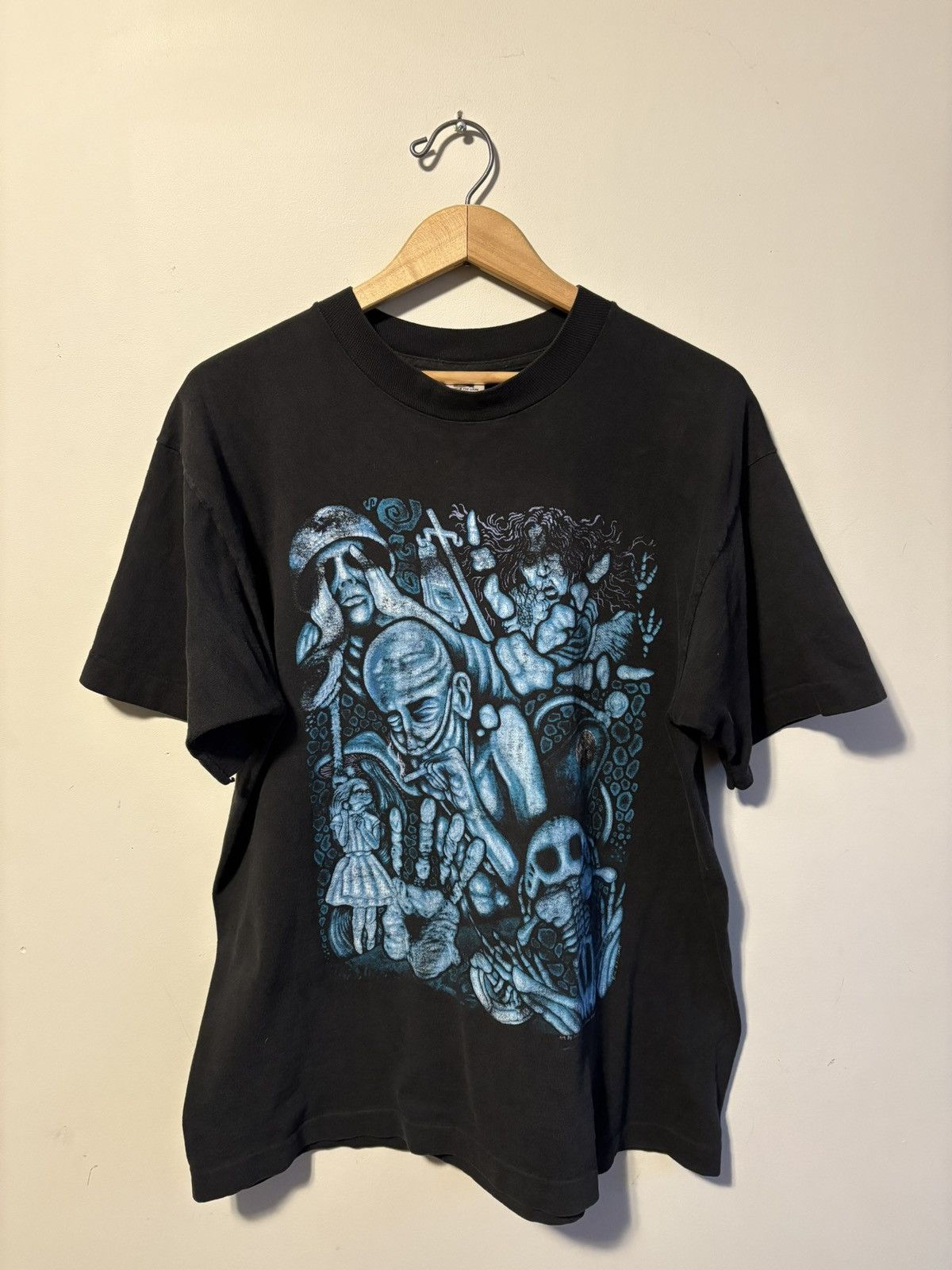 Fruit Of The Loom Vintage 90s Alice in chains tour tee Size US L / EU 52-54 / 3 - 1 Thumbnail