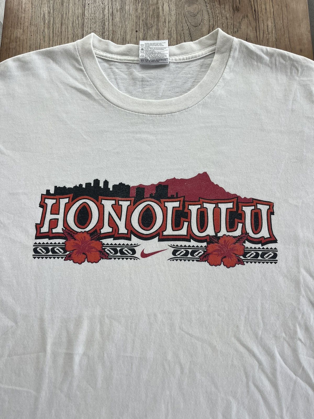 Nike × Vintage Vintage NIKE Honolulu Collection Marathon 00’s Tshirt Size US L / EU 52-54 / 3 - 3 Thumbnail