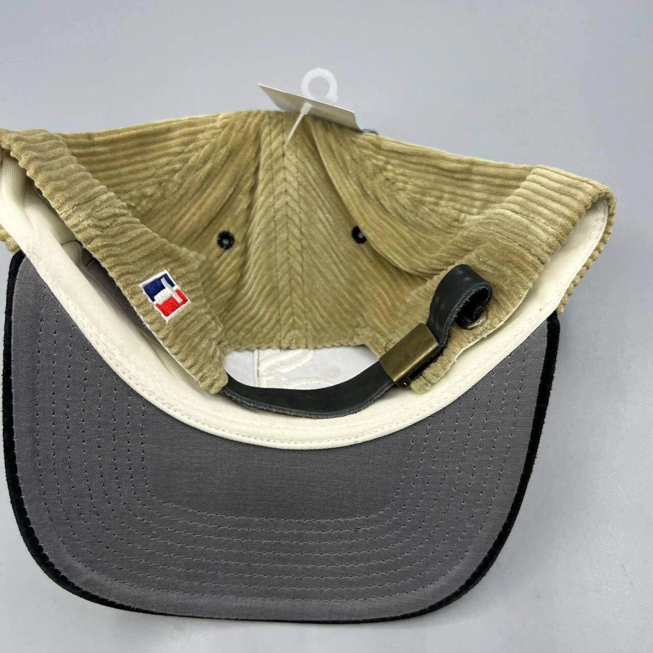 Twins Enterprise Inc. × Vintage Chicago White Sox Hat Men Corduroy Strap Back Cap New Size ONE SIZE - 6 Thumbnail