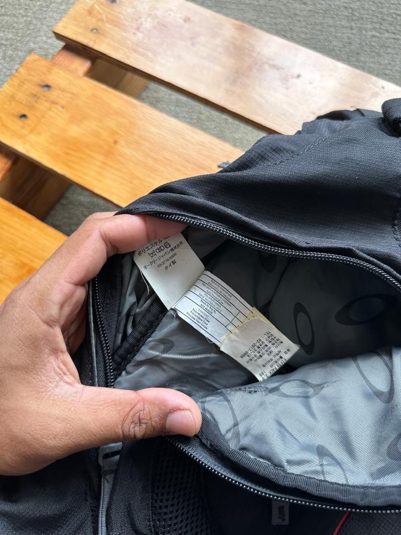 Oakley × Vintage VINTAGE OAKLEY BACKPACK Size ONE SIZE - 7 Thumbnail