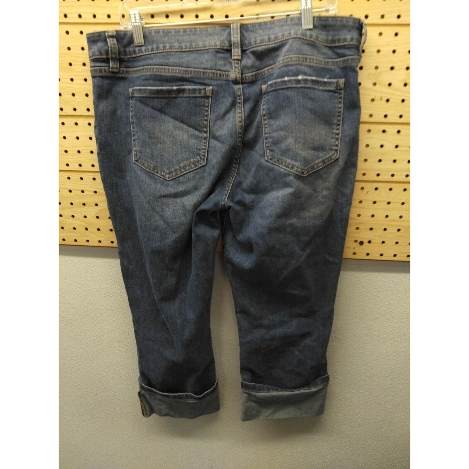 Other Ana jeans 32/14 women cuffed cropped blue dark washDestressd Size 36" / US 14 / IT 50 - 8 Thumbnail