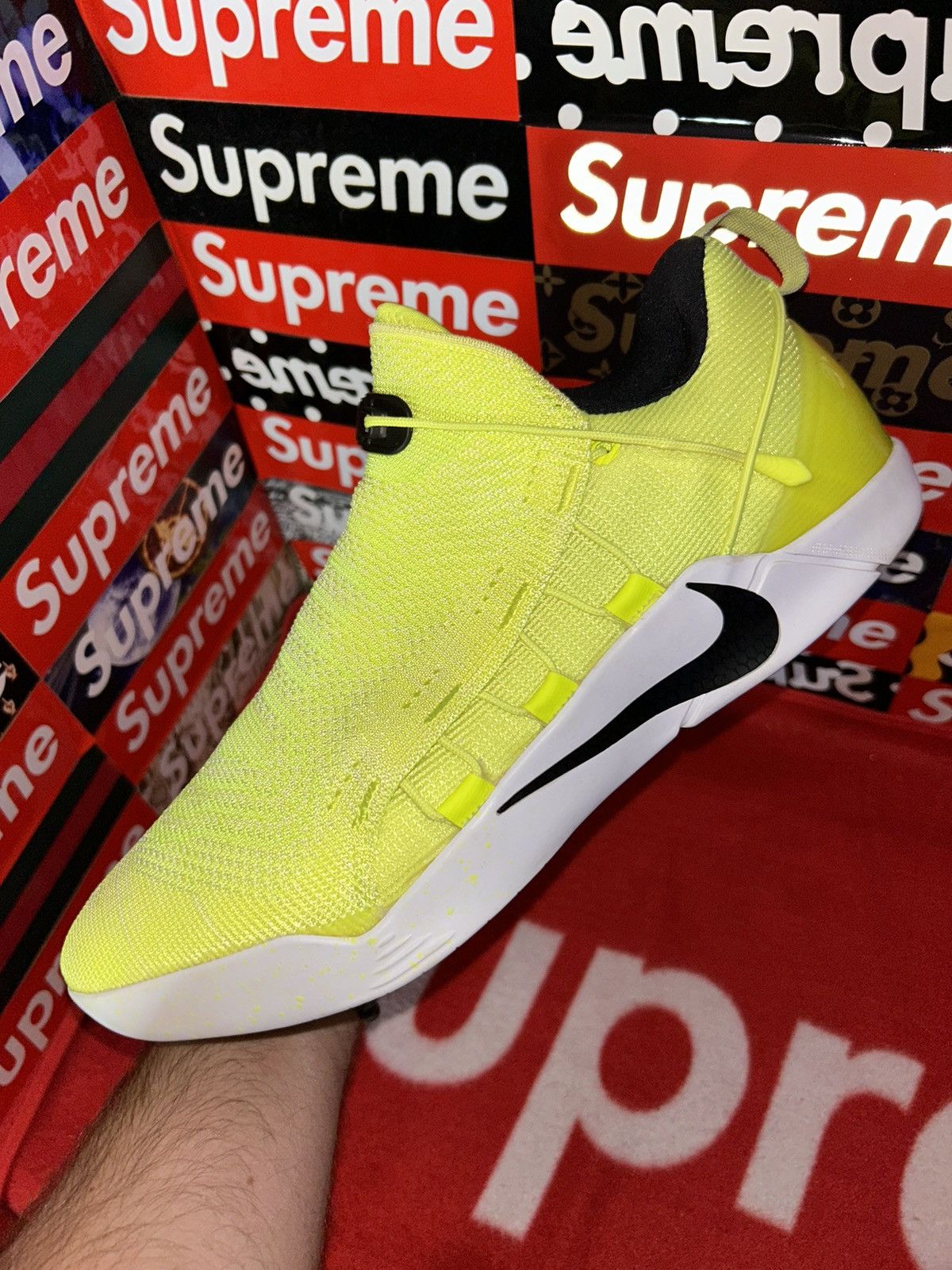 Nike Nike Kobe A.D. NXT 'Volt' 916832-710 size 12 Size US 12 / EU 45 - 6 Thumbnail