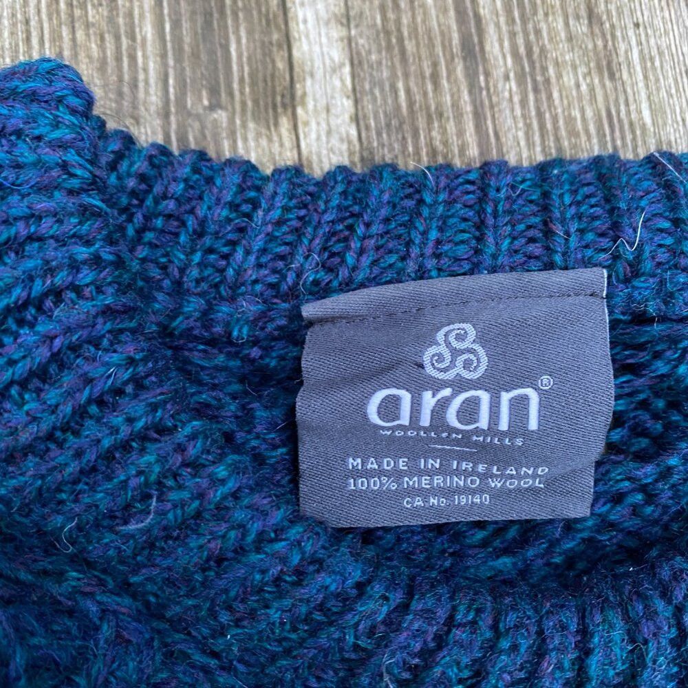 Aran Sweater Market Vintage 90s Aran Woollen Mills Merino Wool Sweater Knit Mad Size US L / EU 52-54 / 3 - 2 Thumbnail