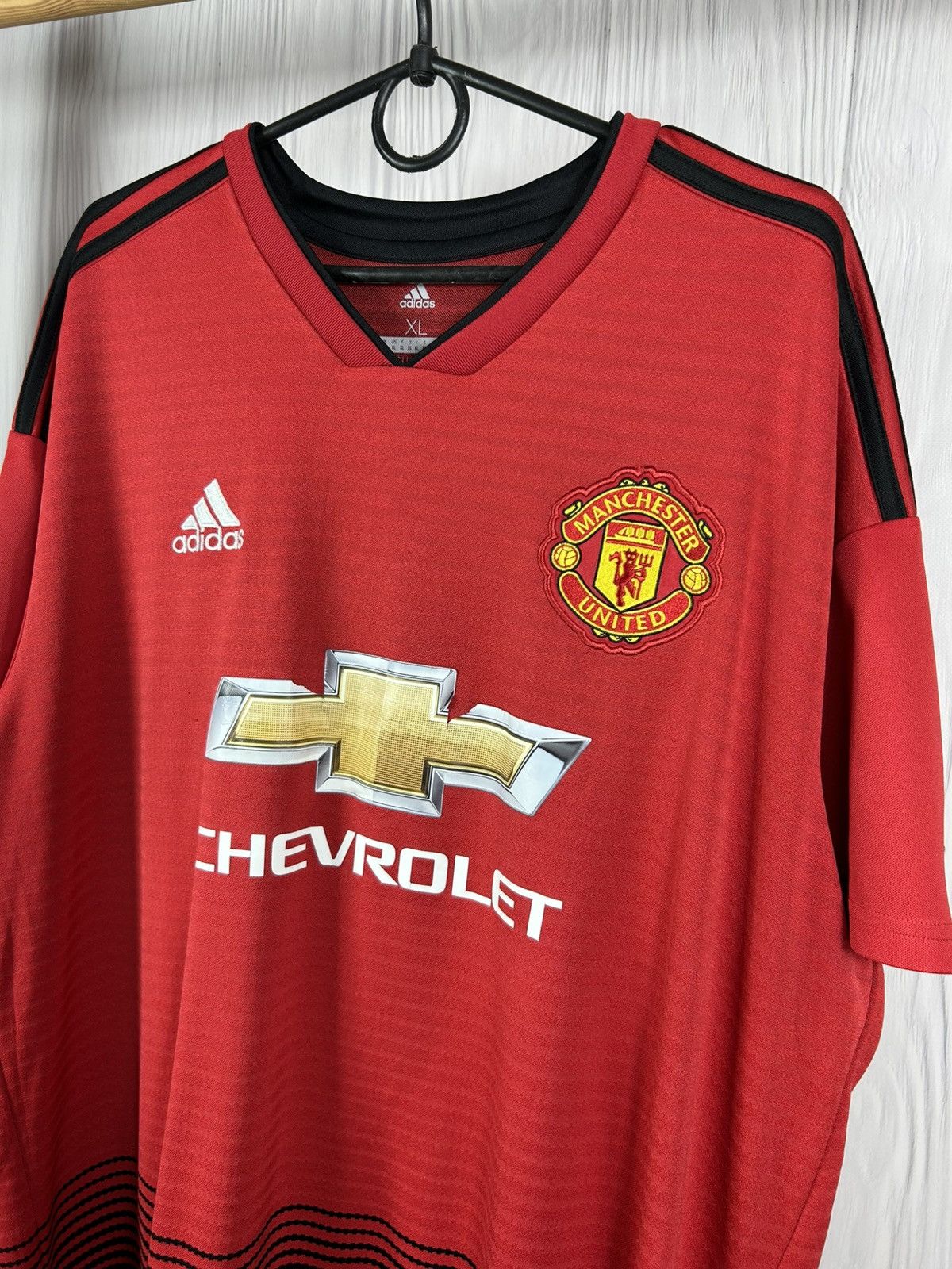 Adidas MANCHESTER UNITED 2018 2019 HOME SHIRT Adidas Size XL Size US XL / EU 56 / 4 - 3 Thumbnail