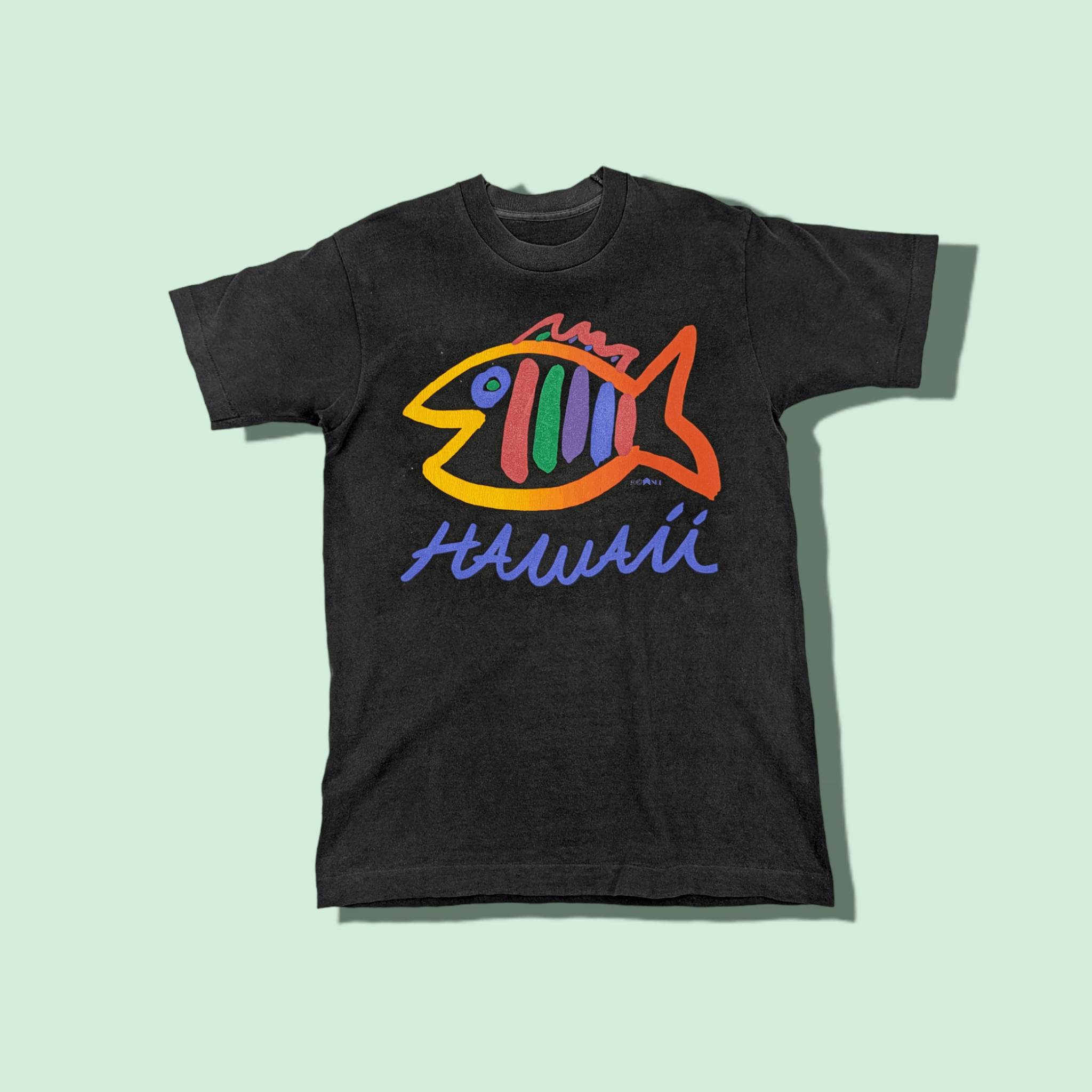 image of Hawaiian Shirt x Made In Hawaii Vintage 90's Hawaii Fish Image T Shirt Single Stitches Tee in Faded