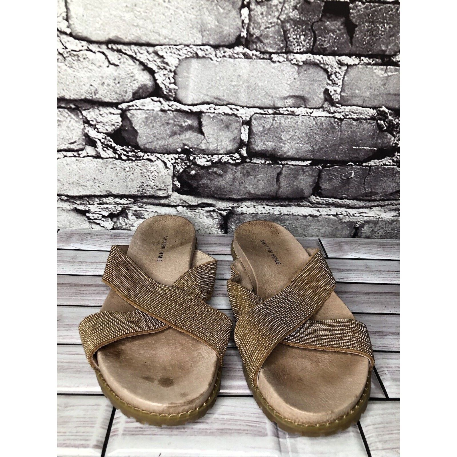 Saks Fifth Avenue Saks Fifth Avenue Tan Gold Beaded Slide Leather Casual Sanda Size US 6 / IT 36 - 2 Thumbnail
