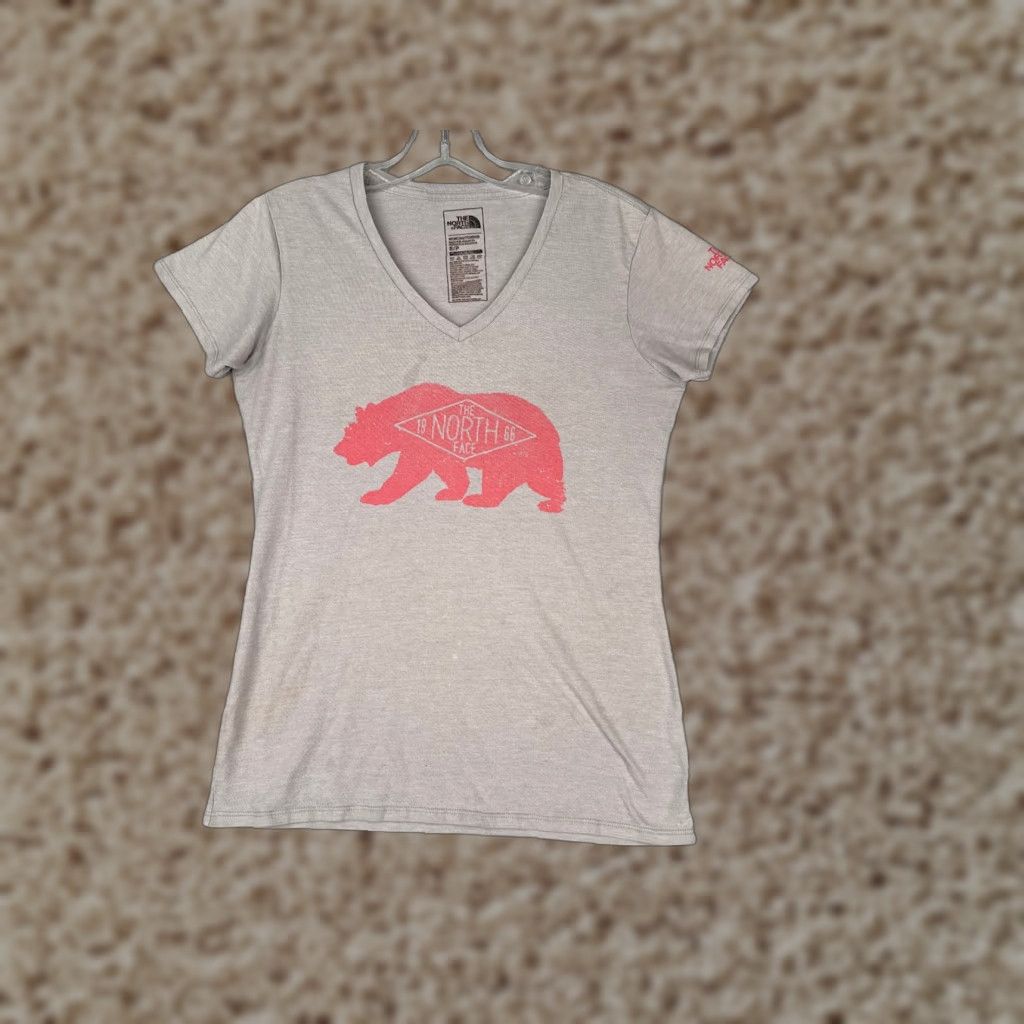 The North Face The North Face Shirt Women S Gray V-Neck Cotton Blend Bear Logo T-Shirt Casual All Seasons Womens Size S / US 4 / IT 40 - 1 Thumbnail
