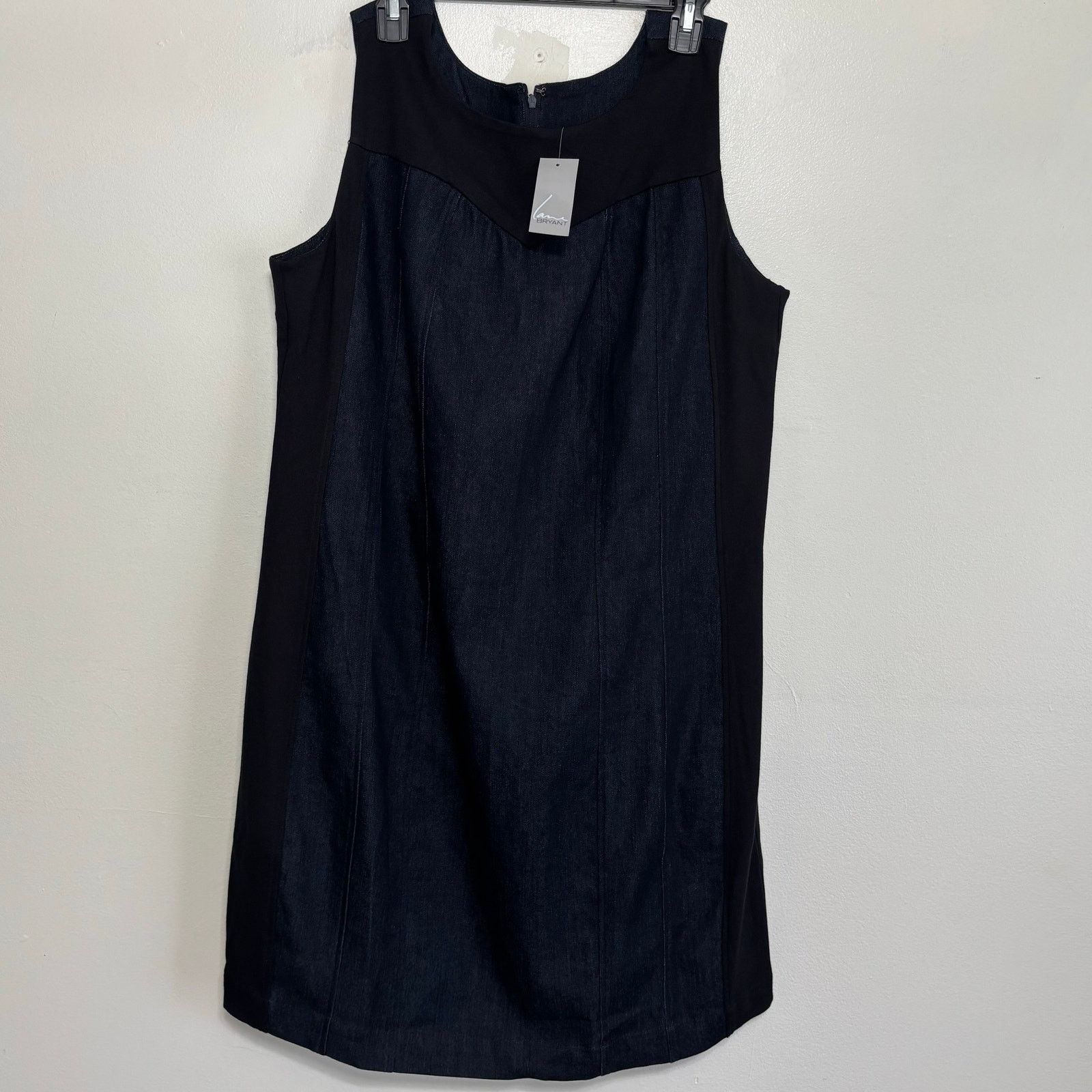 Other Lane Bryant Denim Shift Sleeveless Dress Contrast Trim Size XXL / US 16-18 / IT 52-54 - 2 Thumbnail