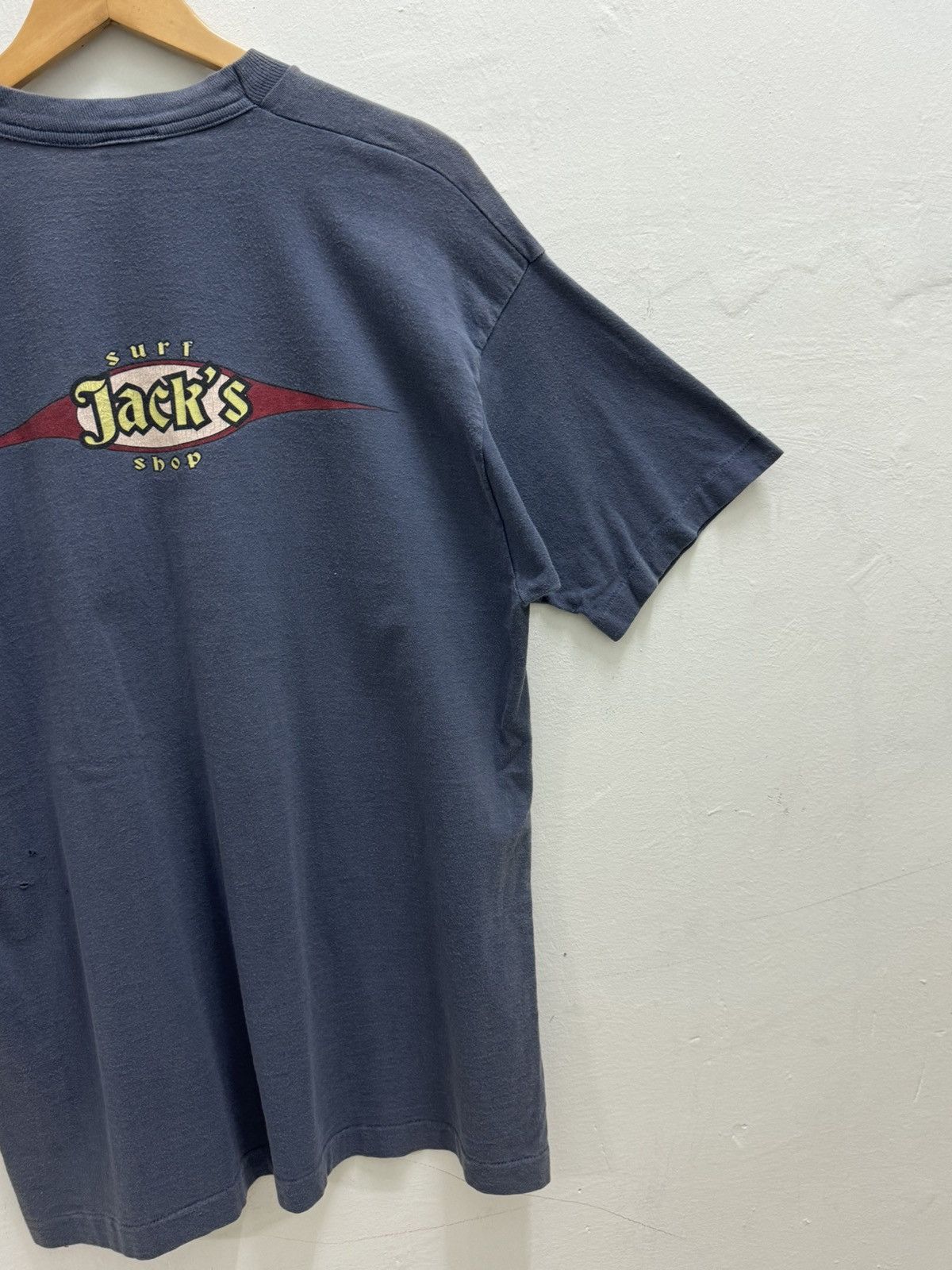 Vintage VINTAGE 90's JACK'S CENTRE LOGO SURFBOARDS SURFING TEE Size US L / EU 52-54 / 3 - 9 Thumbnail