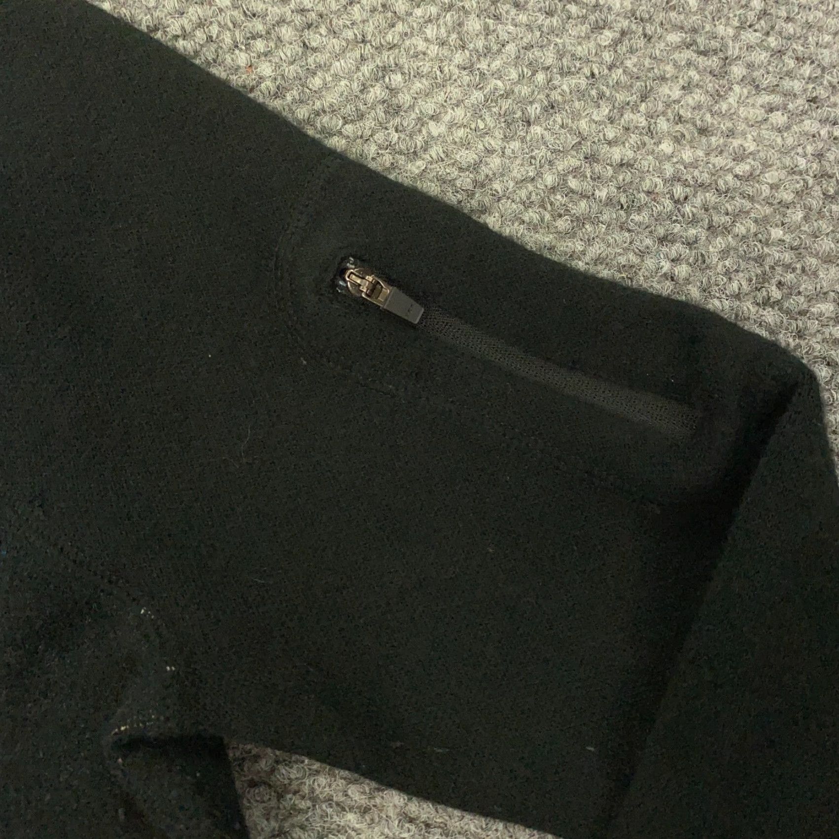 Vintage Title Nine Sweater Womens XS Black 1/4 Zip Merino Wool Blend Performance Size XS / US 0-2 / IT 36-38 - 4 Thumbnail