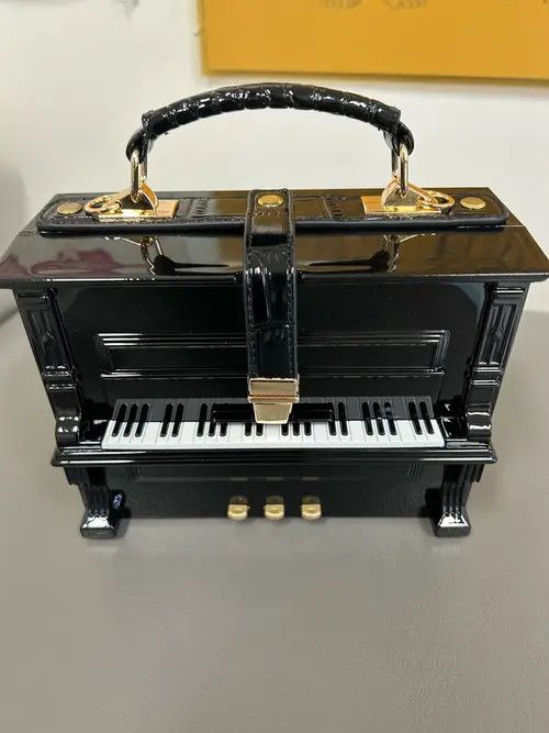 Handmade Crossbody Shoulder Bag Piano Shape Size ONE SIZE - 3 Thumbnail