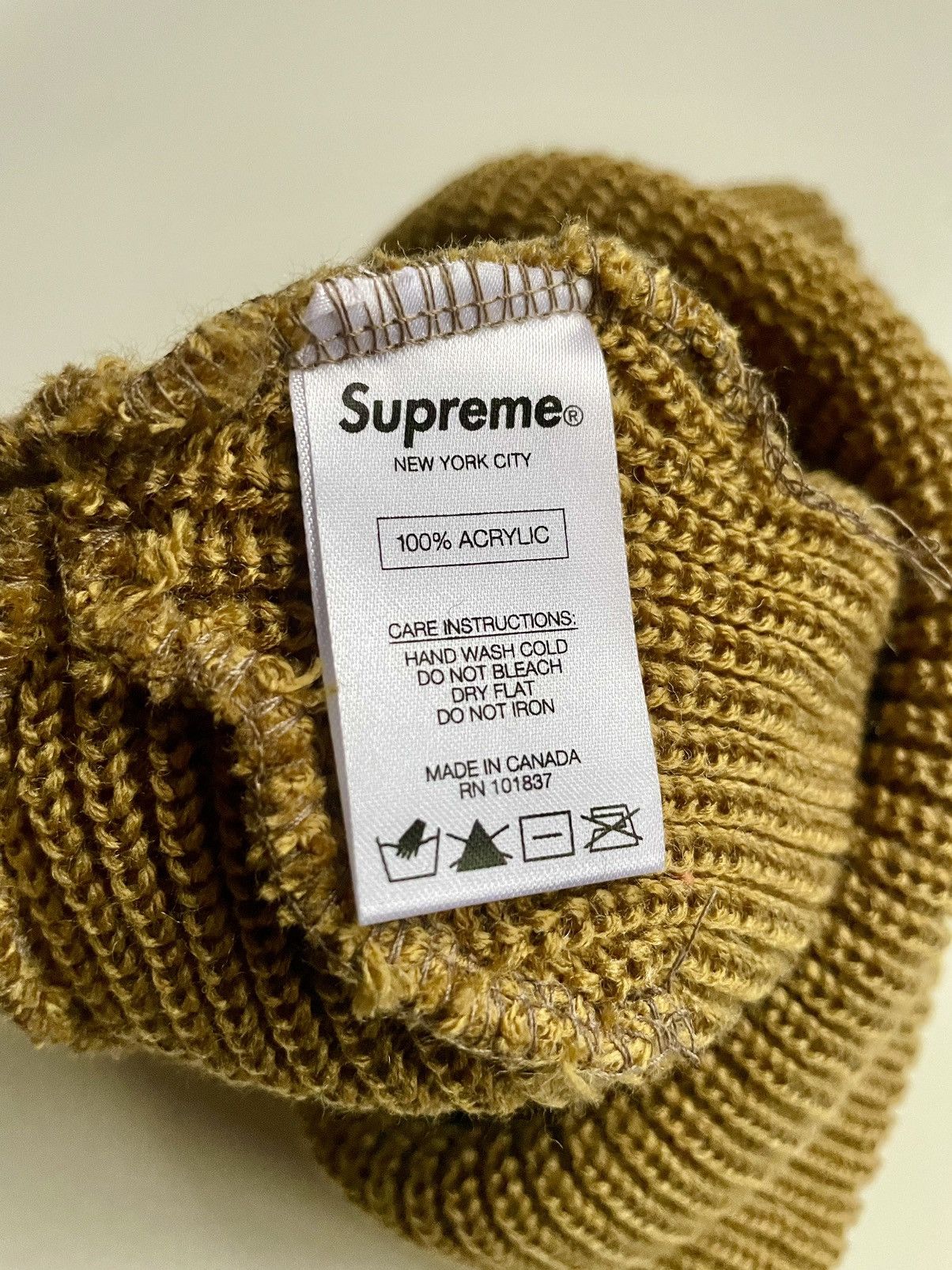 Supreme FW17 Heather Loose Gauge Beanie GOLD Size ONE SIZE - 3 Thumbnail