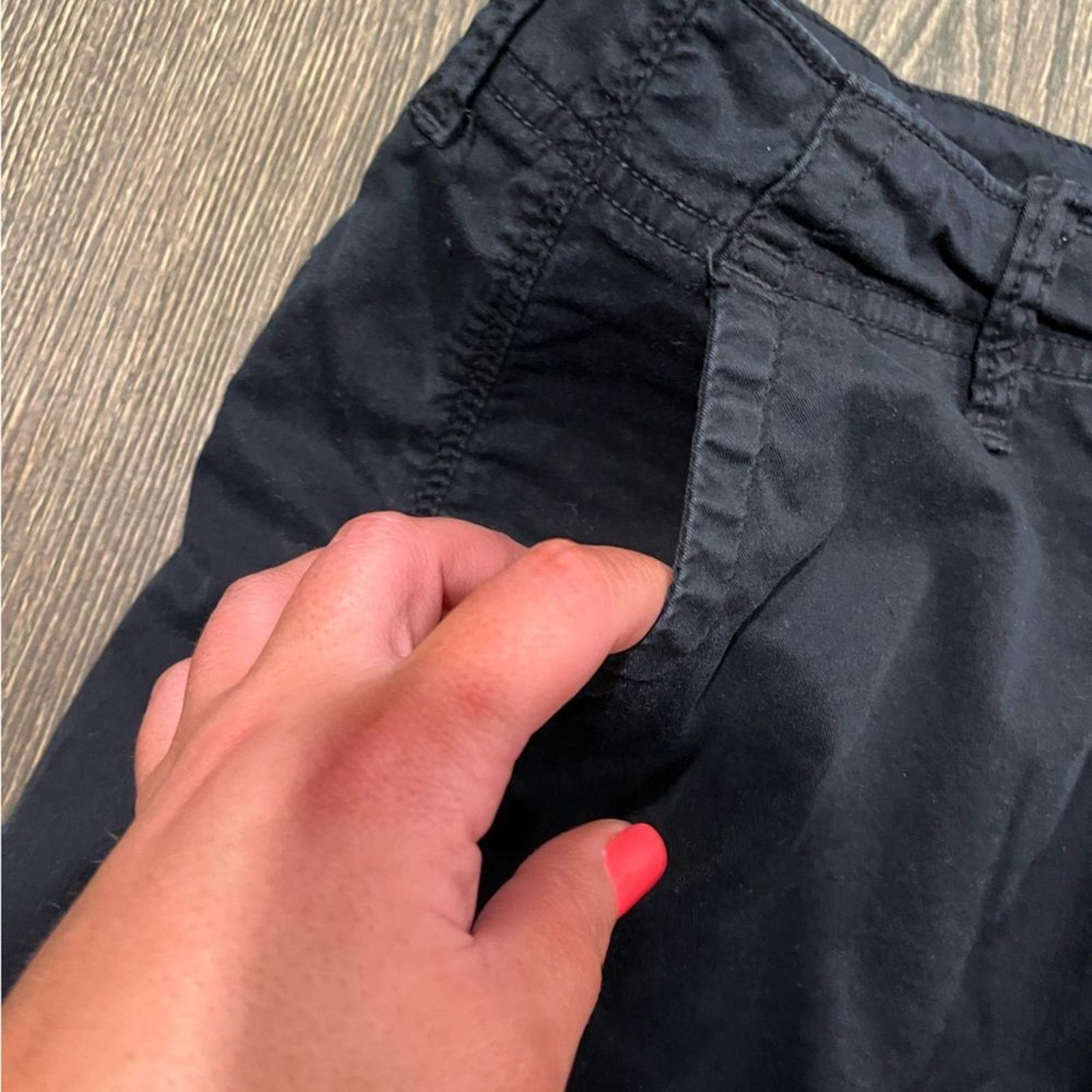 American Eagle Outfitters American Eagle Midi Shorts Mid-Rise Super Stretch Size 30" / US 8 / IT 44 - 2 Thumbnail