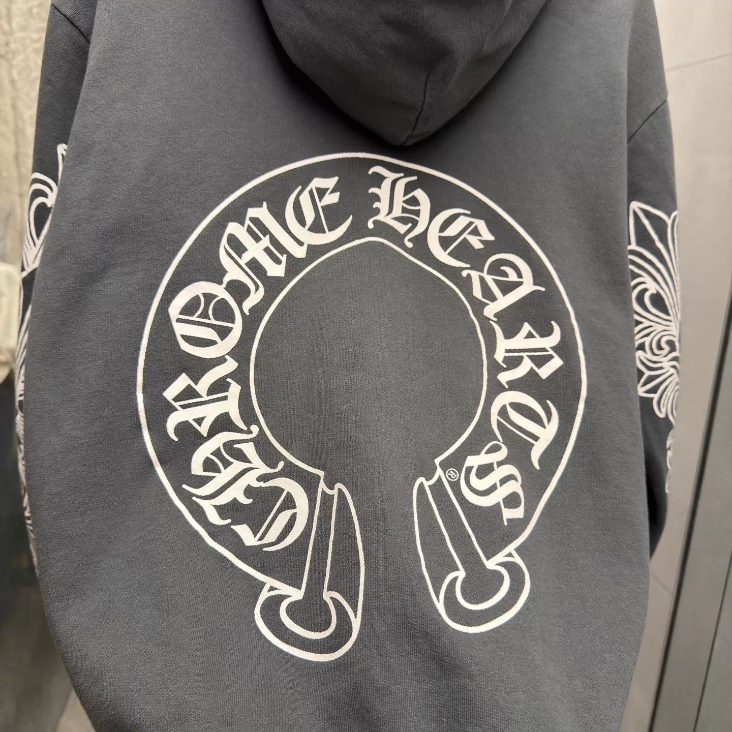 Chrome Hearts Chrome Hearts Vintage 90s Gray Floral Arm Zip Hoodie Size US S / EU 44-46 / 1 - 6 Thumbnail
