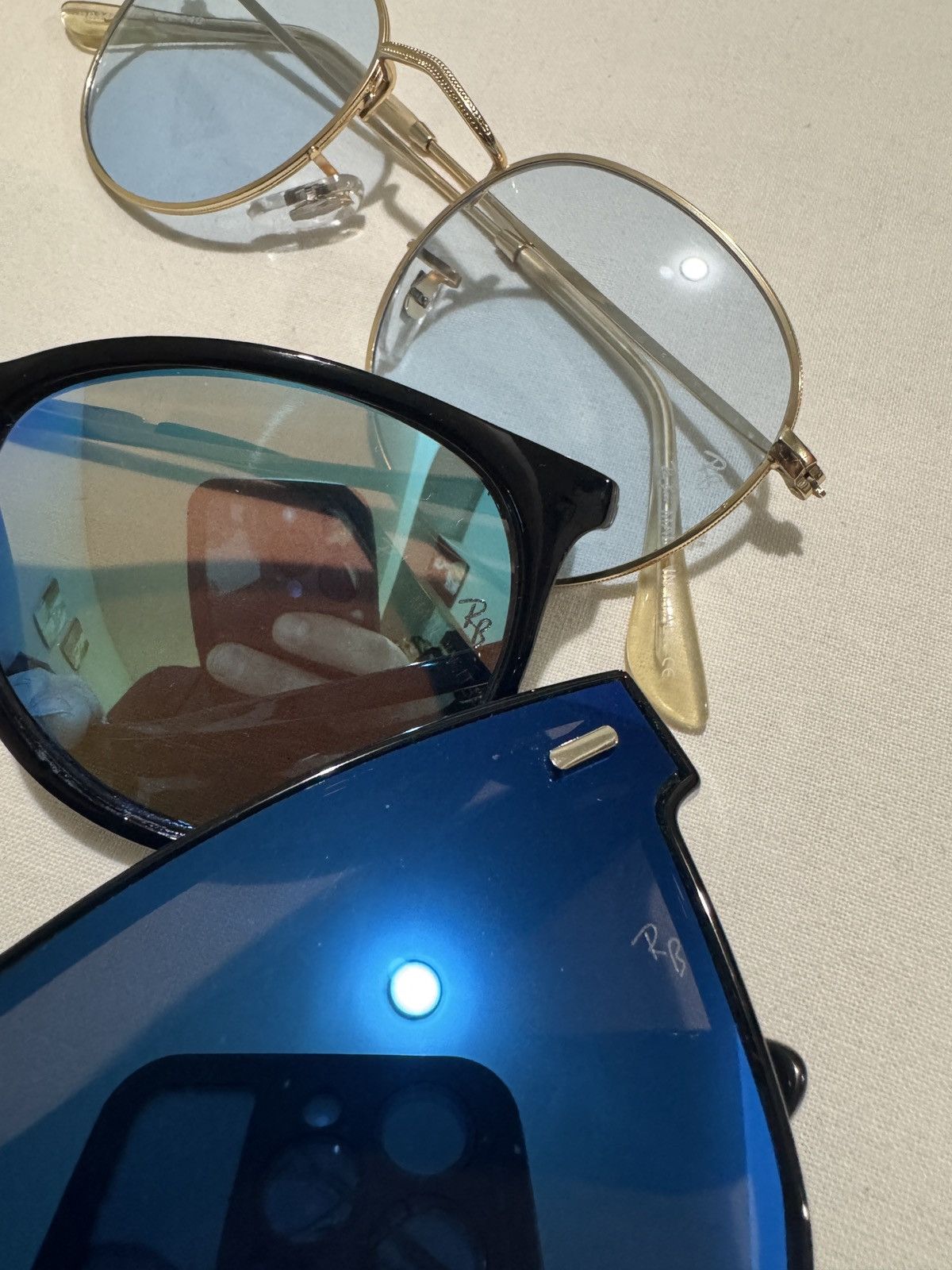 RayBan 3x vintage RAY-BAN BLUE LENS SUNGLASSES! *Estate Sale Find* Size ONE SIZE - 3 Thumbnail