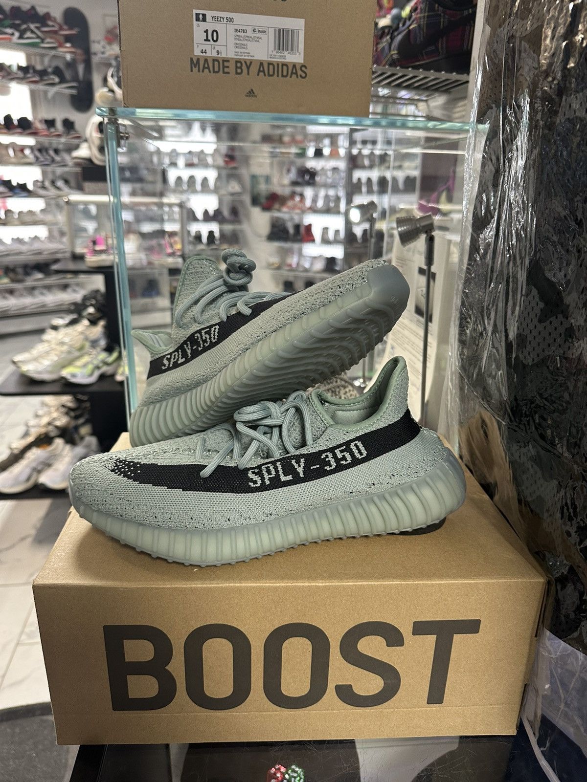 Yeezy Yeezy Boost 359 V2 ‘Salt’ Size US 9 / EU 42 - 1 Thumbnail